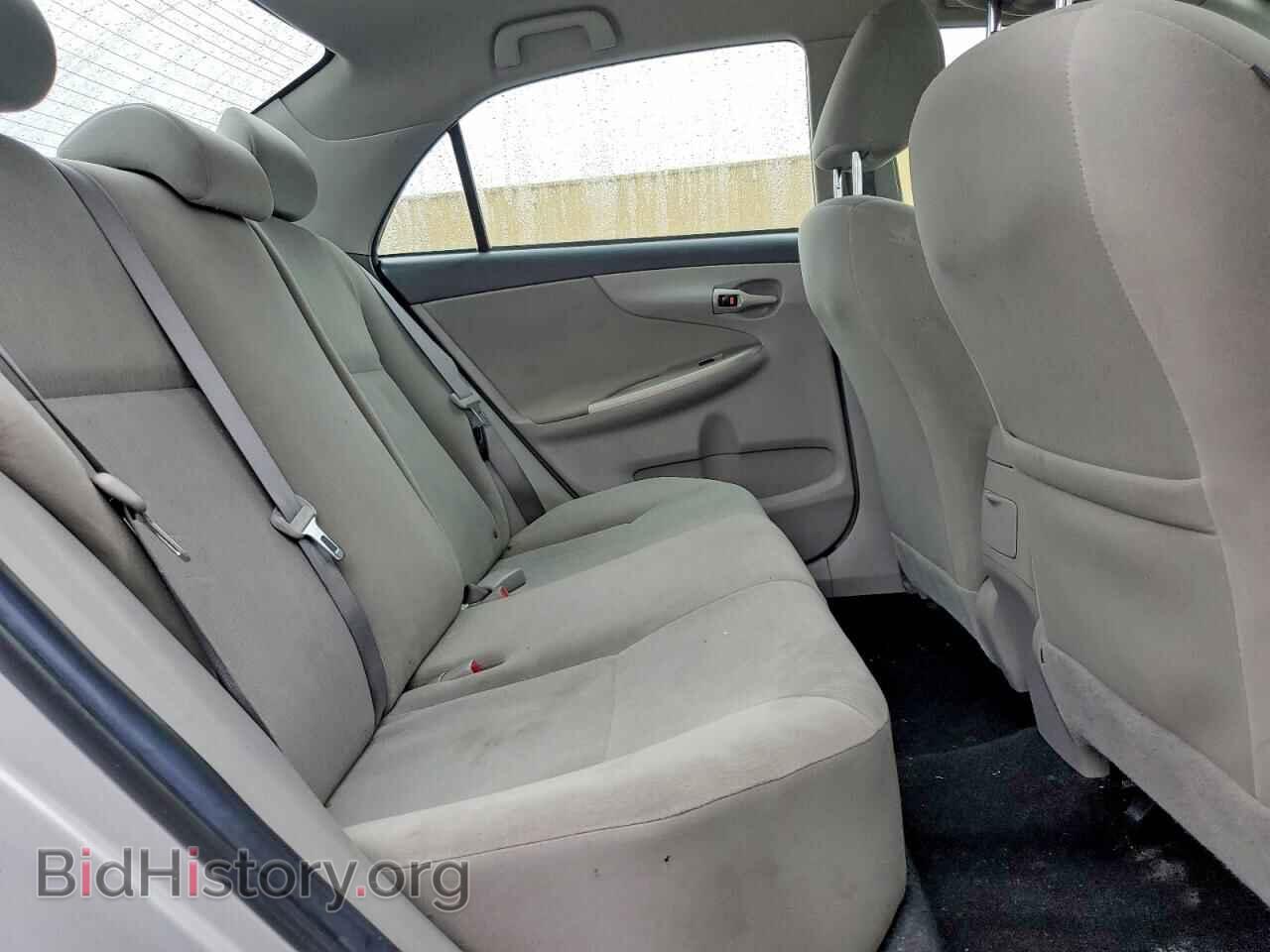 2011 TOYOTA COROLLA - VIN: 2T1BU4EE2BC644441 - Фото 10