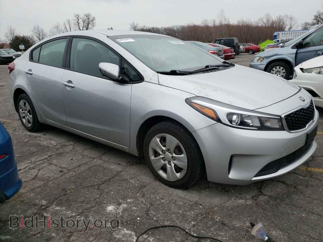 2017 KIA FORTE - VIN: 3KPFK4A74HE160599 - Фото 4