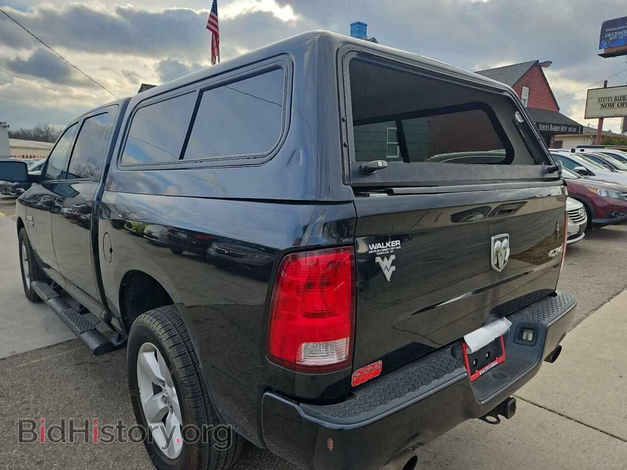 2015 RAM 1500 - VIN: 3C6RR7KT9FG700186 - Фото 3