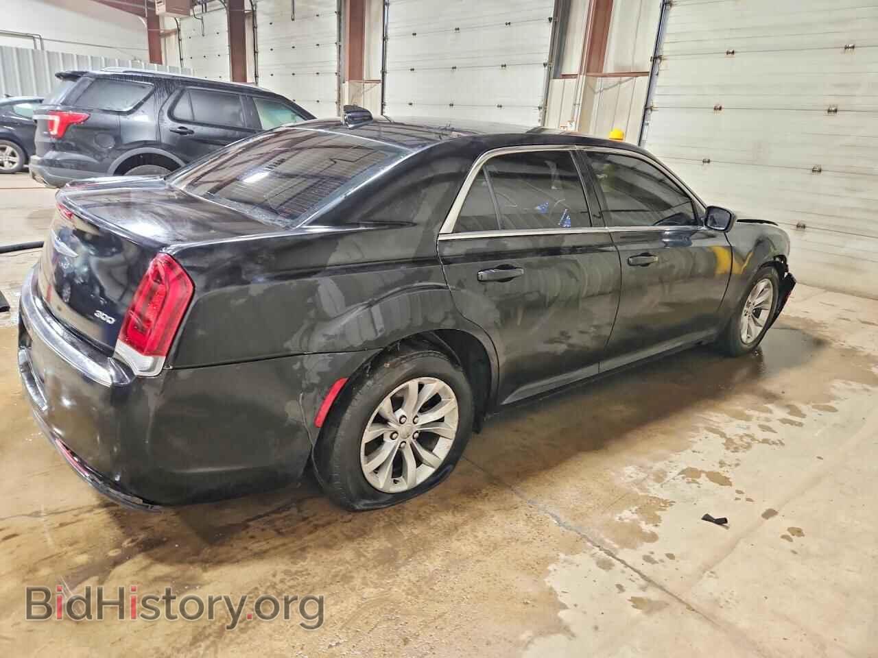 2018 CHRYSLER 300 - VIN: 2C3CCAAG3JH320565 - Фото 3
