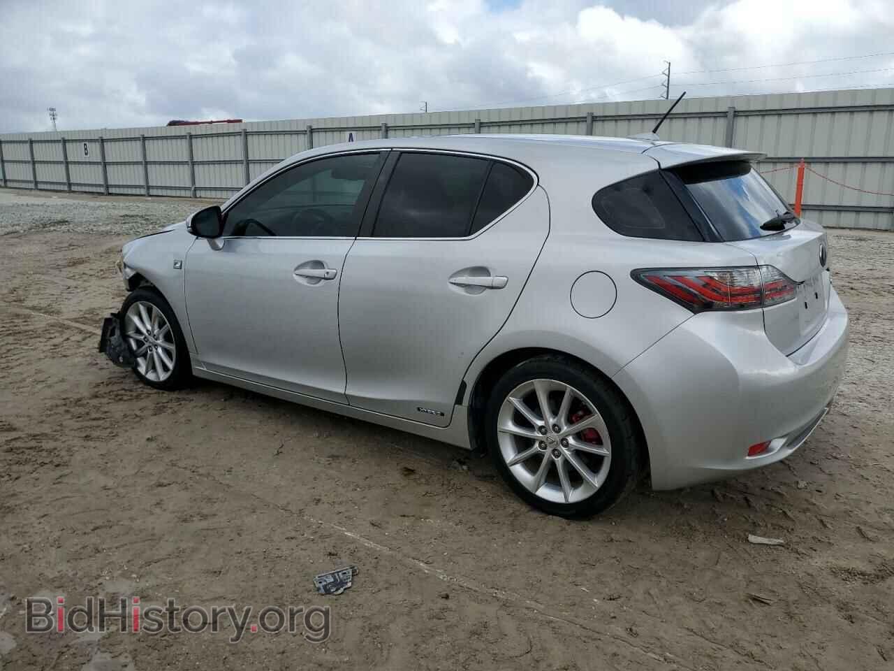 2011 LEXUS CT 200 - VIN: JTHKD5BH4B2019850 - Фото 2