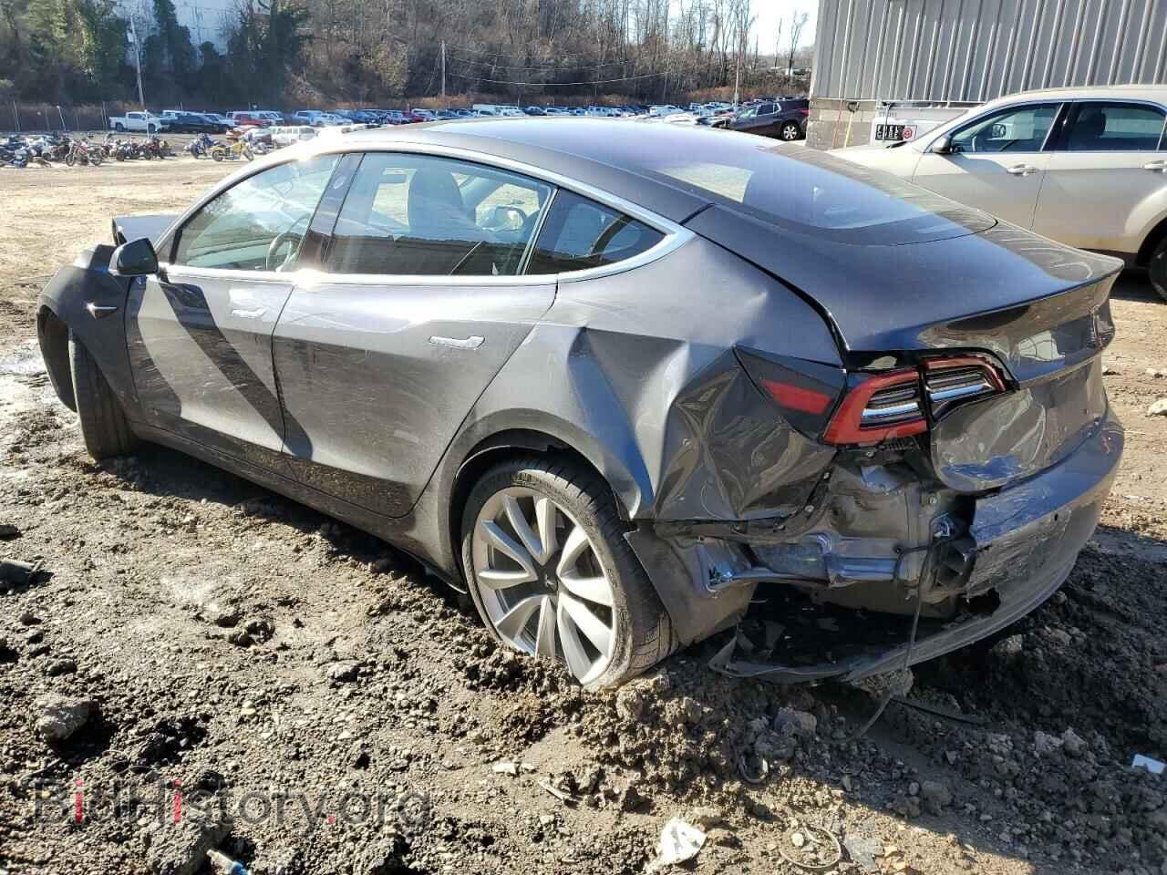 2018 TESLA MODEL 3 - VIN: 5YJ3E1EA8JF017637 - Фото 2