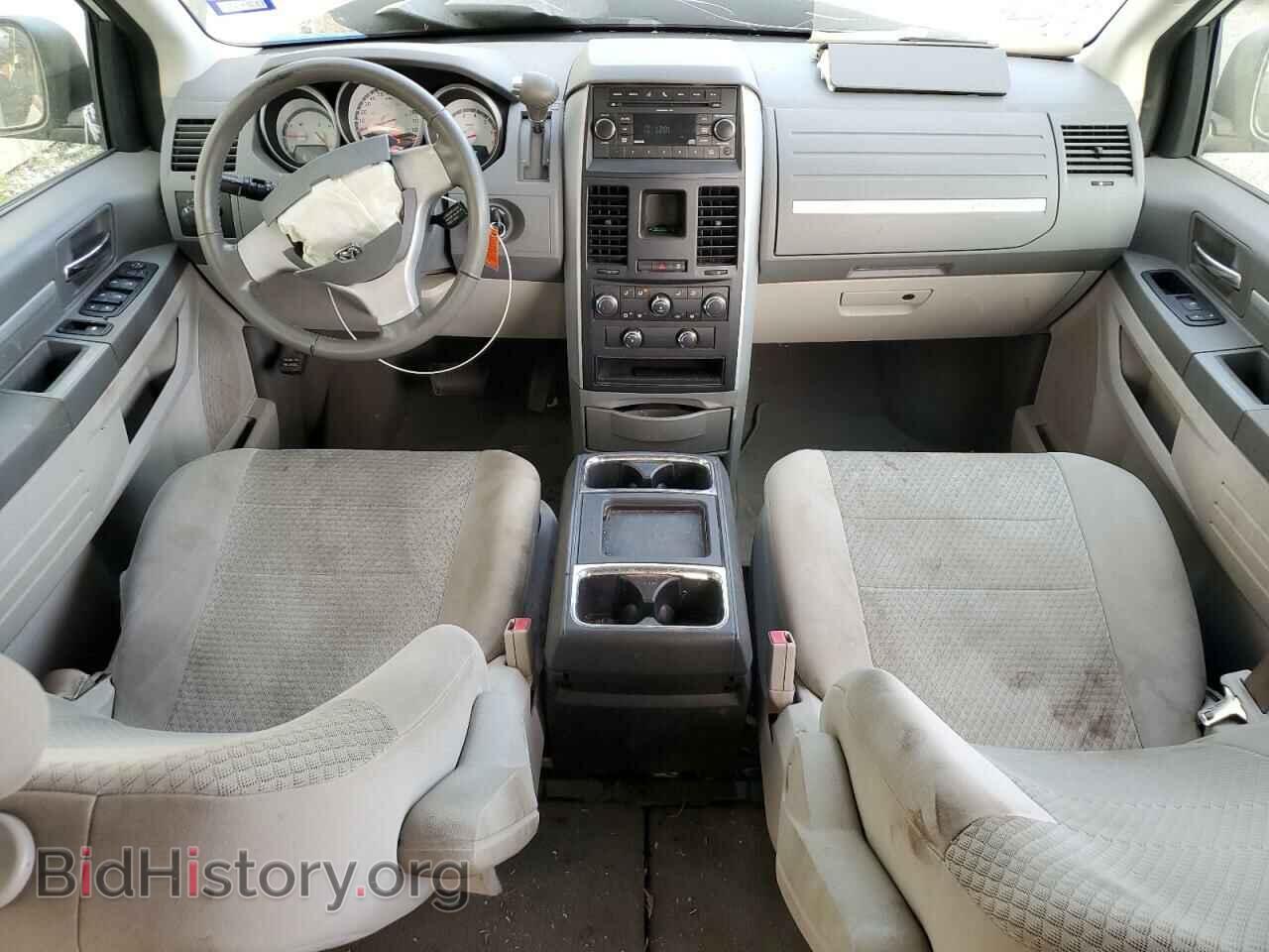 2010 DODGE CARAVAN - VIN: 2D4RN3D17AR477192 - Фото 8