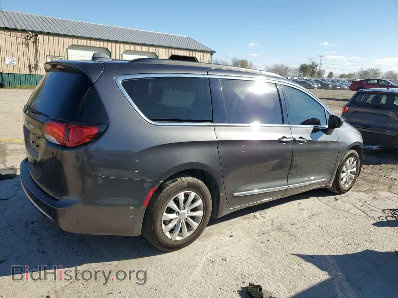 2017 CHRYSLER PACIFICA - VIN: 2C4RC1BG1HR757019 - Фото 3