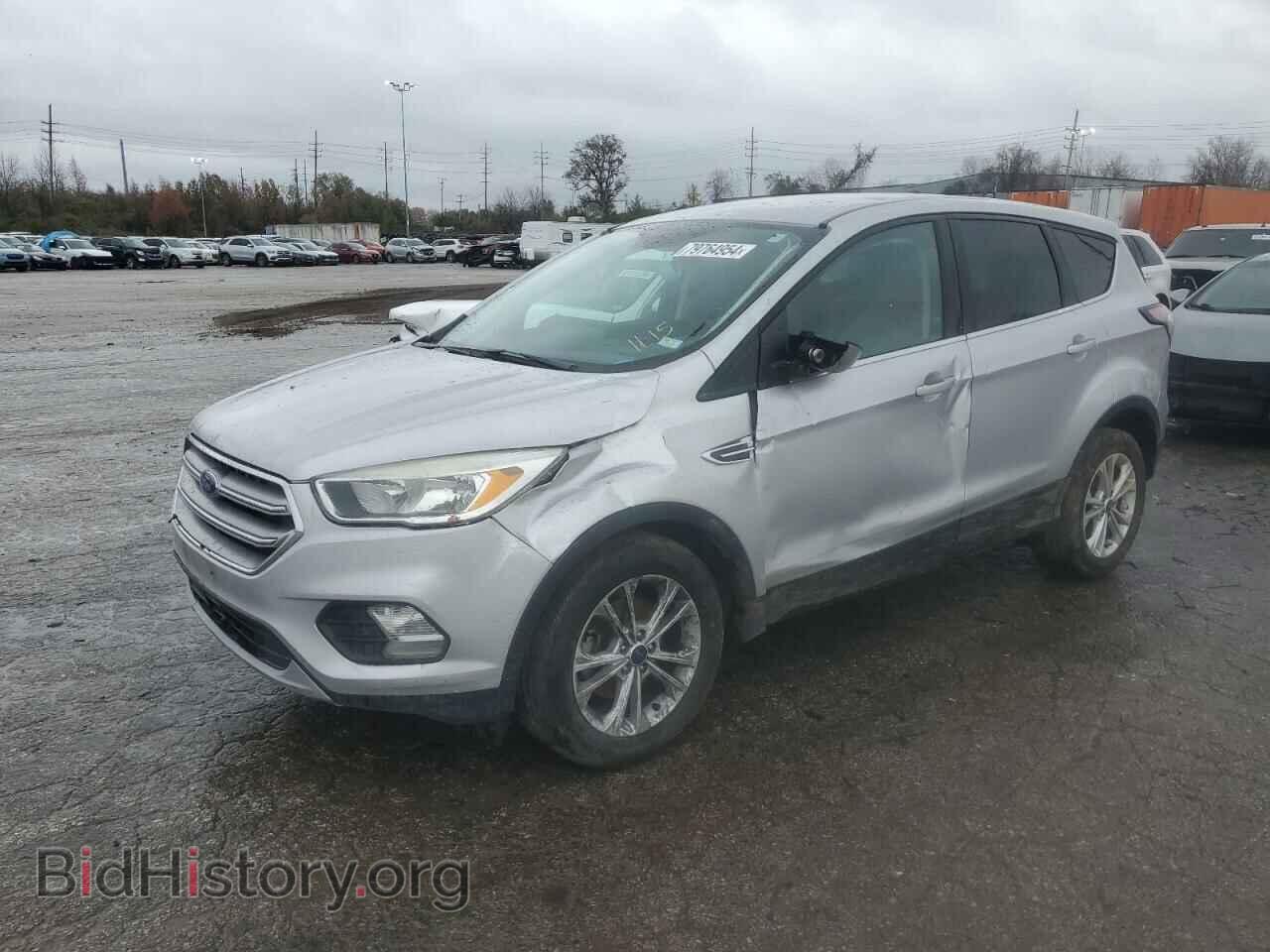 Фотография 1FMCU0GD6HUC79061 - FORD ESCAPE 2017