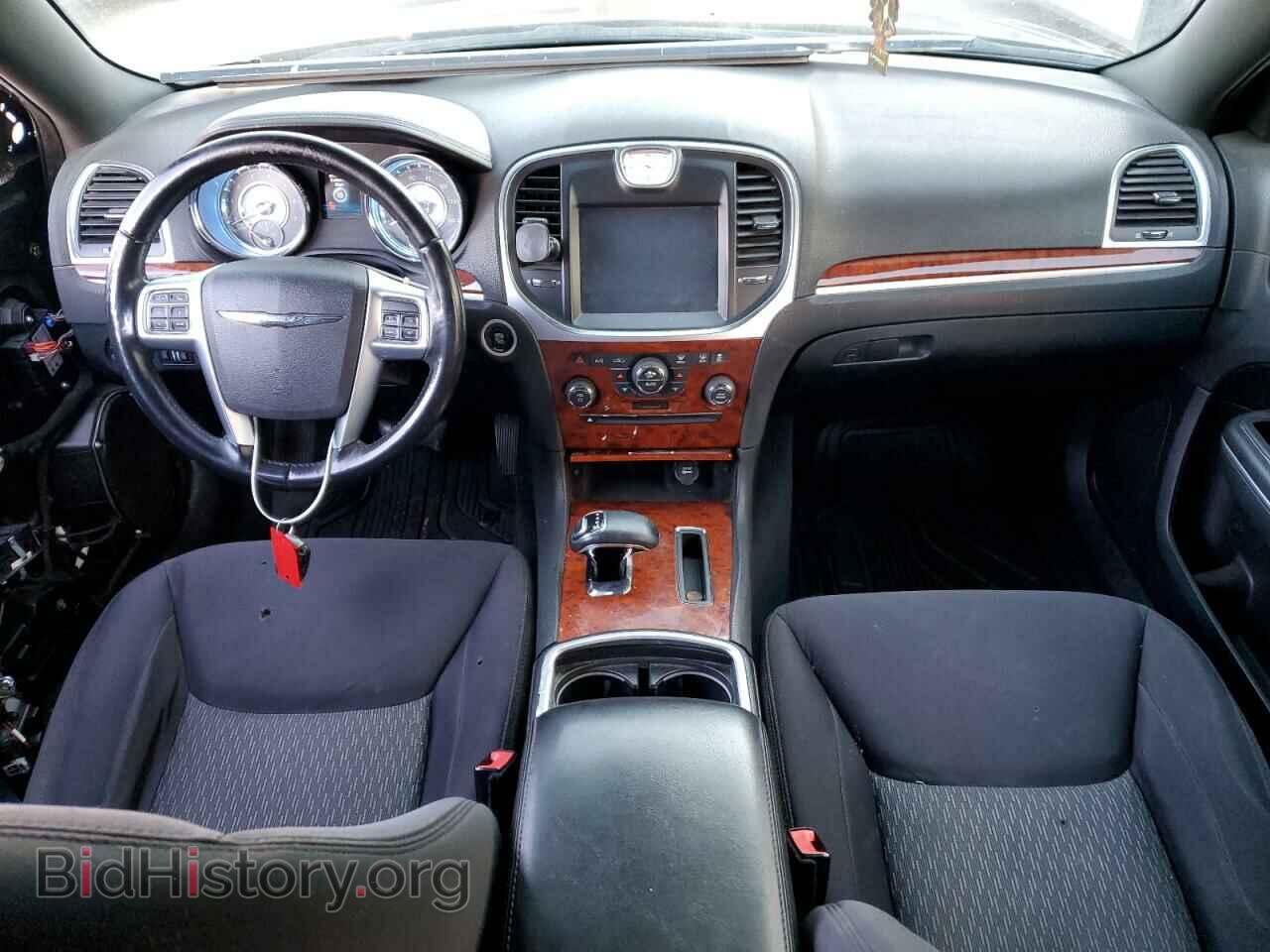 2012 CHRYSLER 300 - VIN: 2C3CCAAG7CH312309 - Фото 8