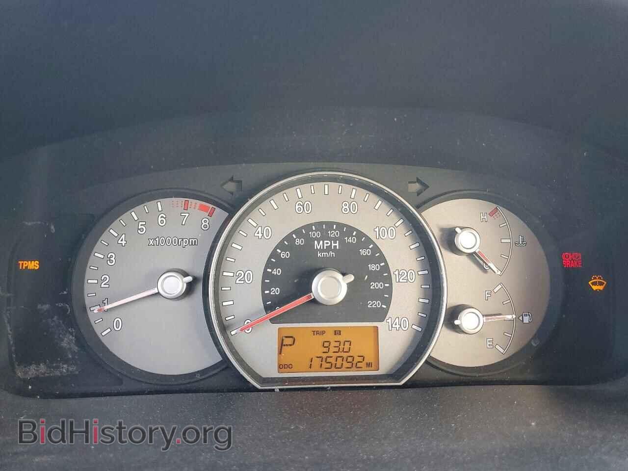 2007 KIA RONDO - VIN: KNAFG525777065972 - Фото 9