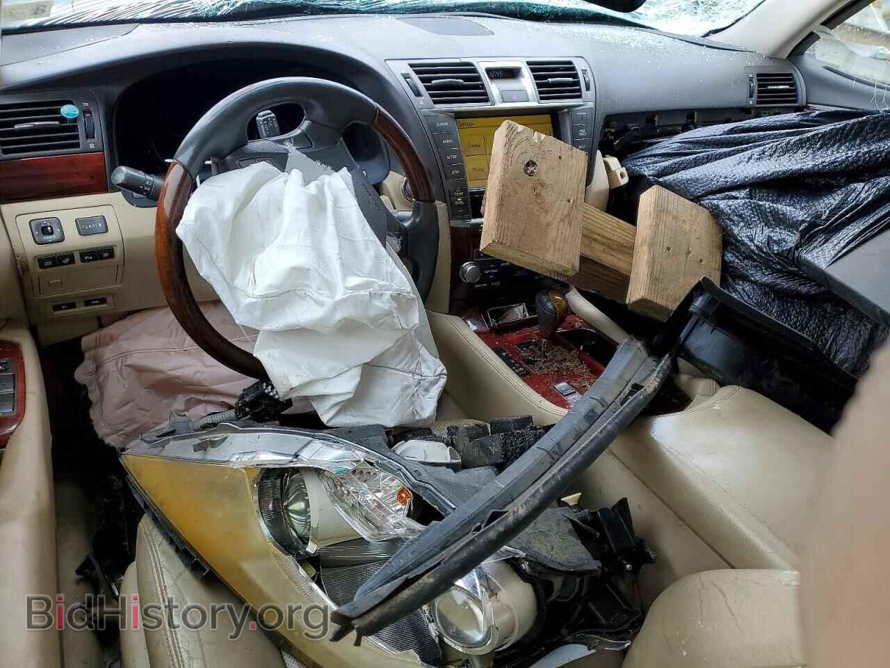 2011 LEXUS LS500 - VIN: JTHBL5EF9B5107563 - Photo 8