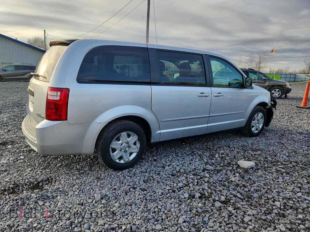 2010 DODGE CARAVAN - VIN: 2D4RN4DE4AR389645 - Фото 3
