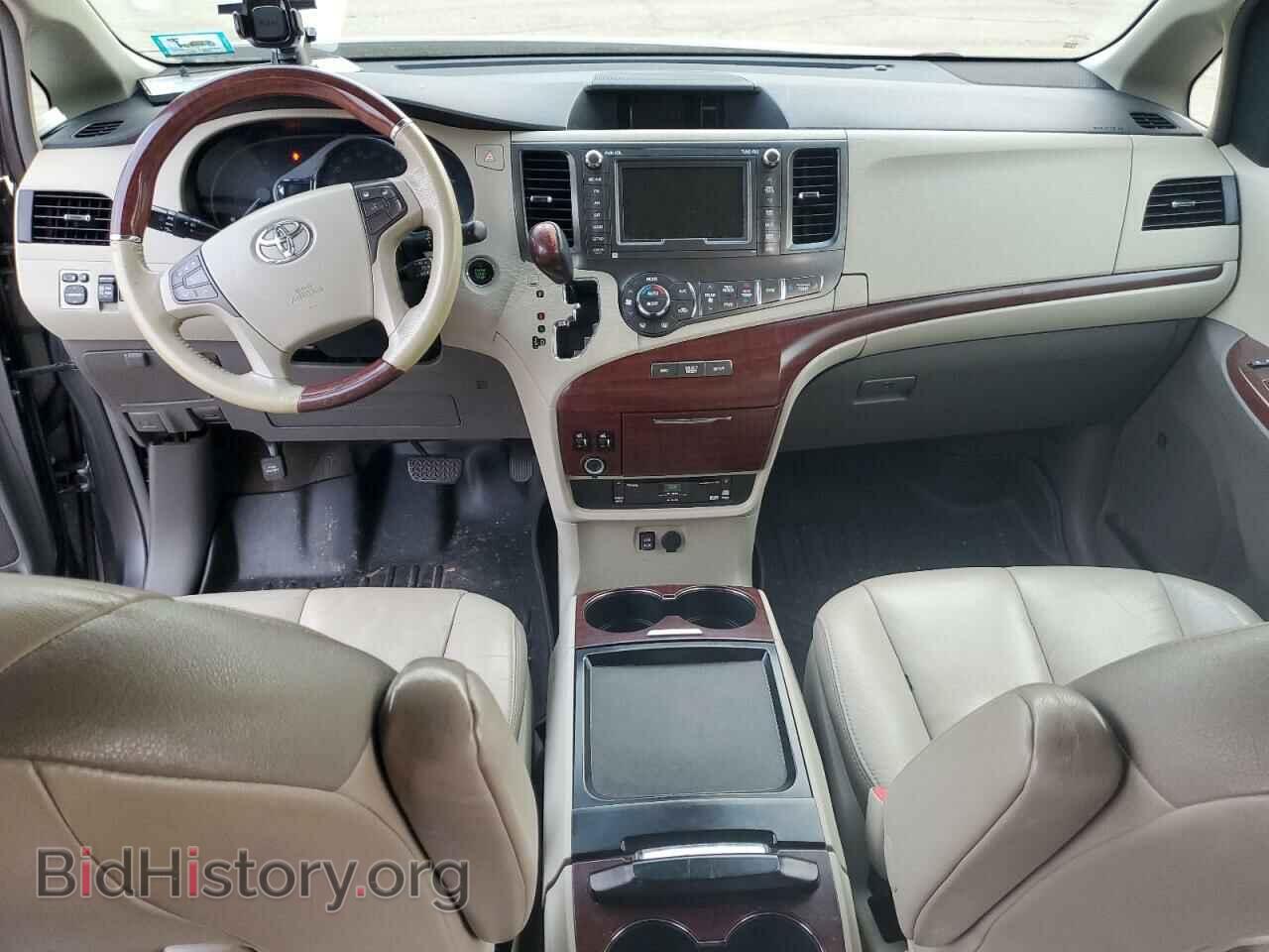 2011 TOYOTA All Models - VIN: 5TDDK3DC2BS010465 - Фото 8