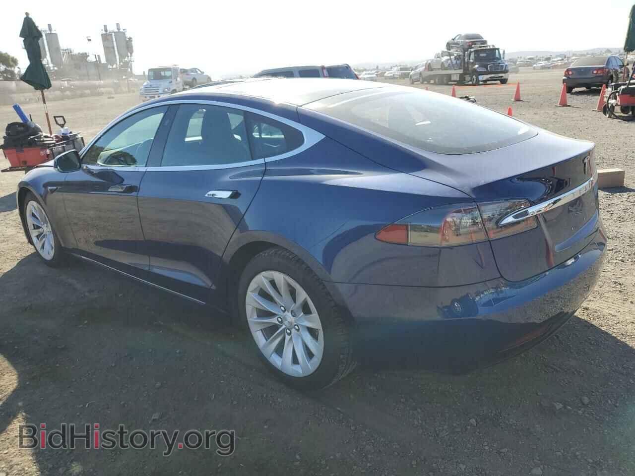 2017 TESLA MODEL S - VIN: 5YJSA1E28HF211062 - Photo 2