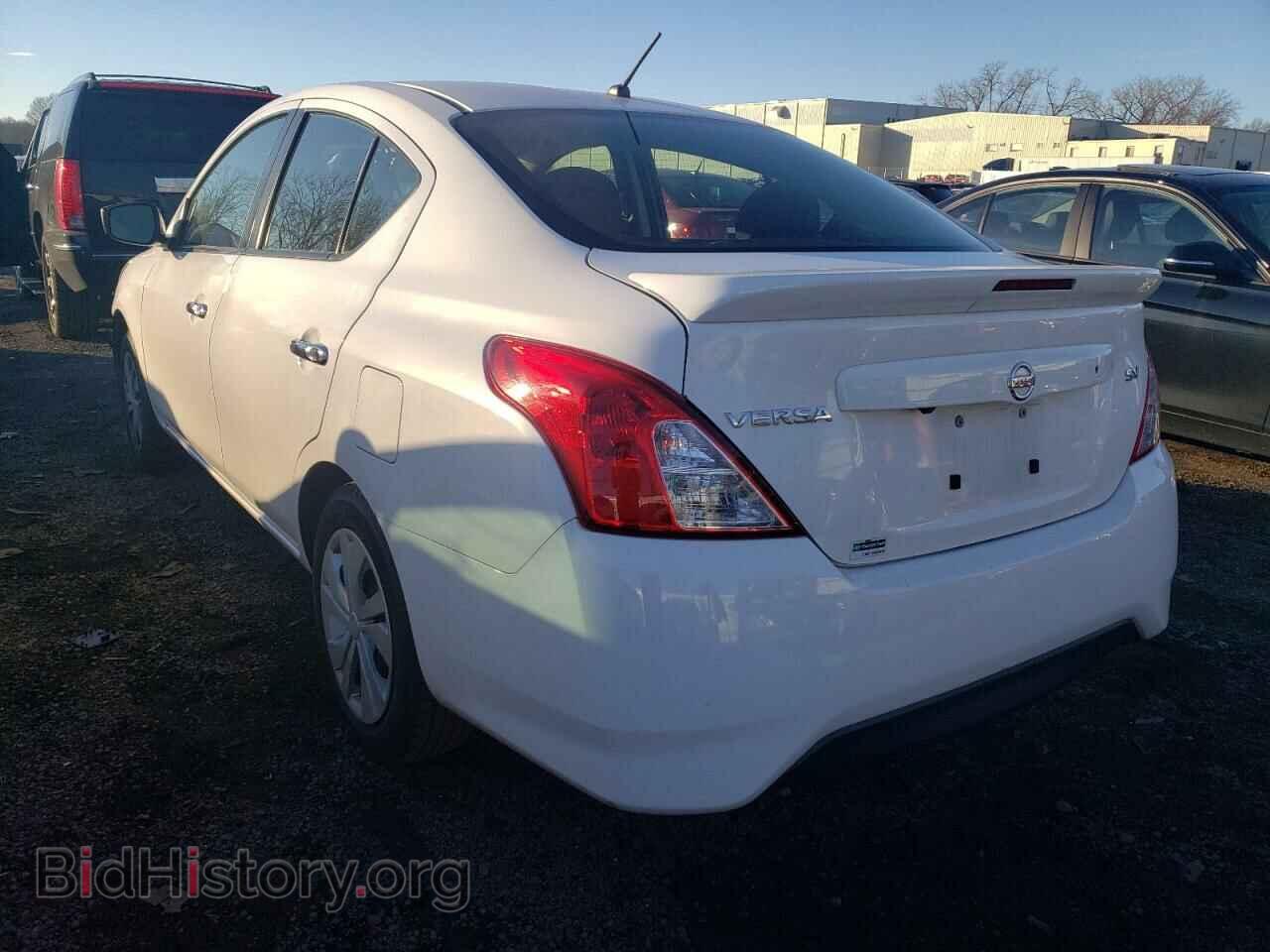2019 NISSAN VERSA - VIN: 3N1CN7AP3KL843623 - Фото 2