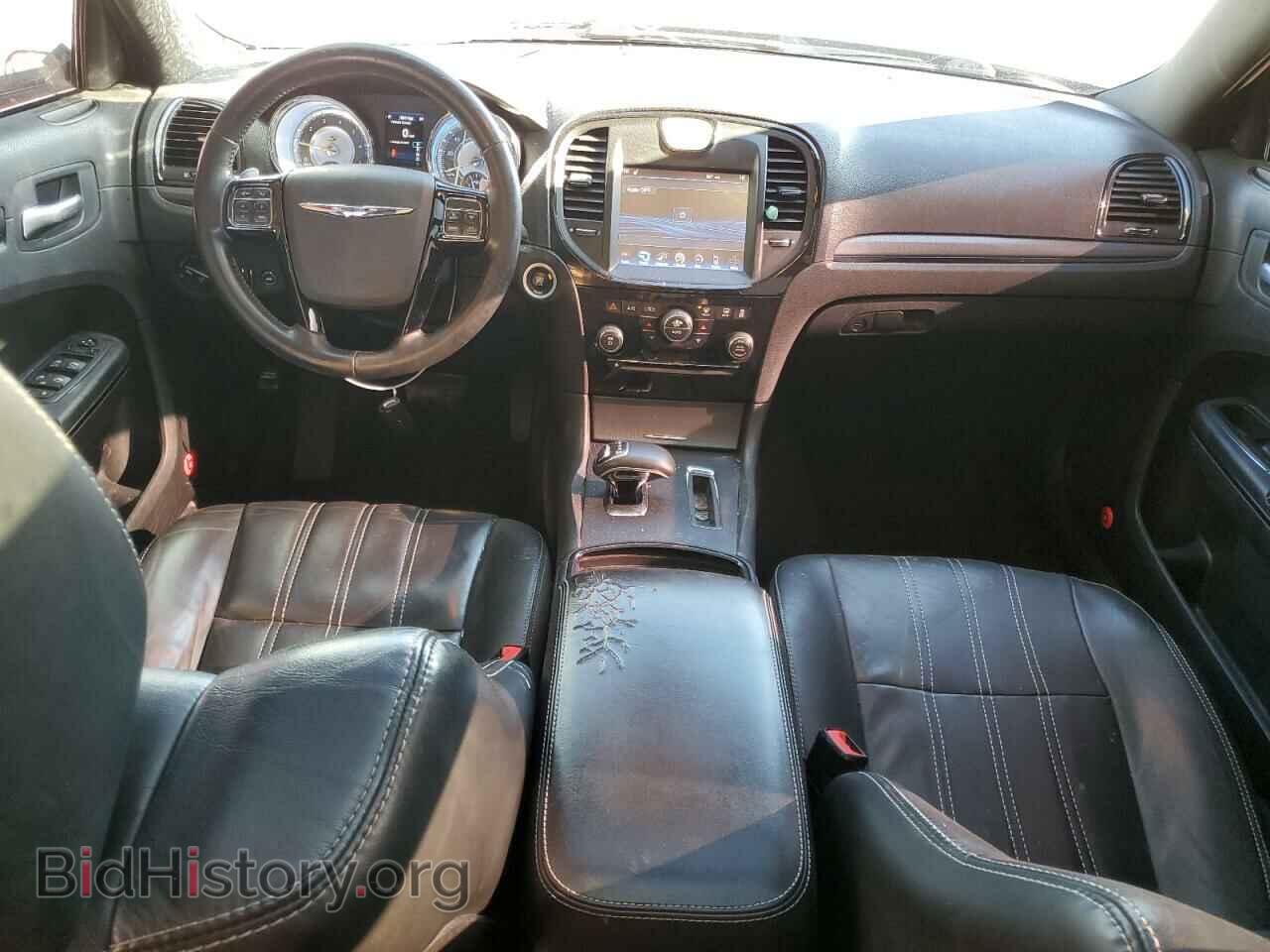 2014 CHRYSLER 300 - VIN: 2C3CCAGG7EH353081 - Фото 8