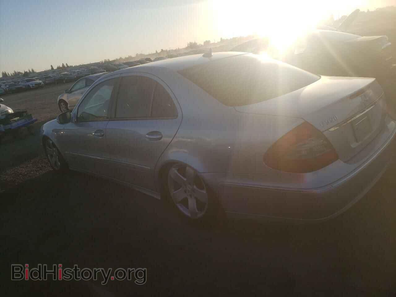 2007 MERCEDES-BENZ E-CLASS - VIN: WDBUF72X67B014629 - Фото 2