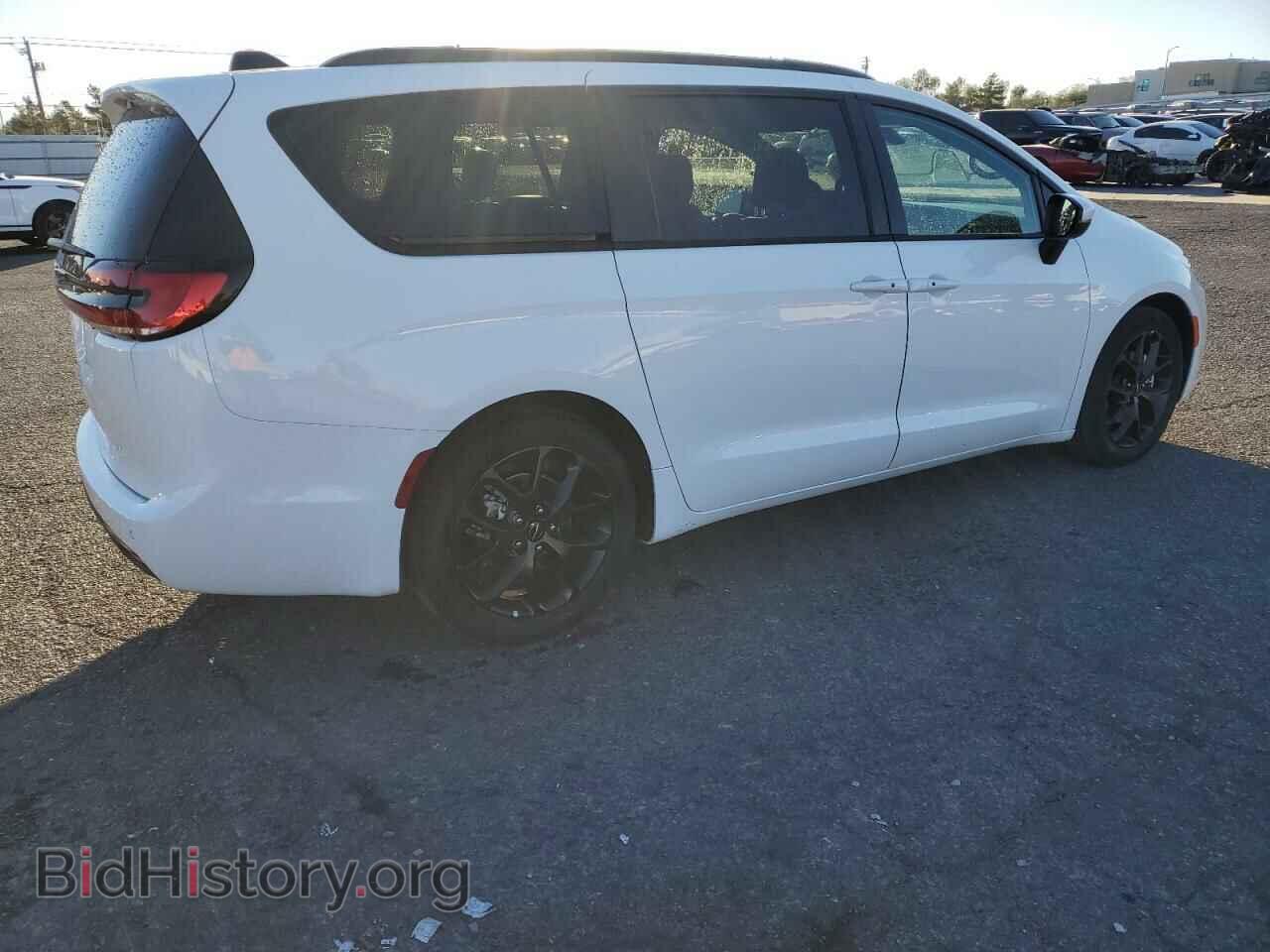 2023 CHRYSLER PACIFICA - VIN: 2C4RC1BGXPR548845 - Фото 3
