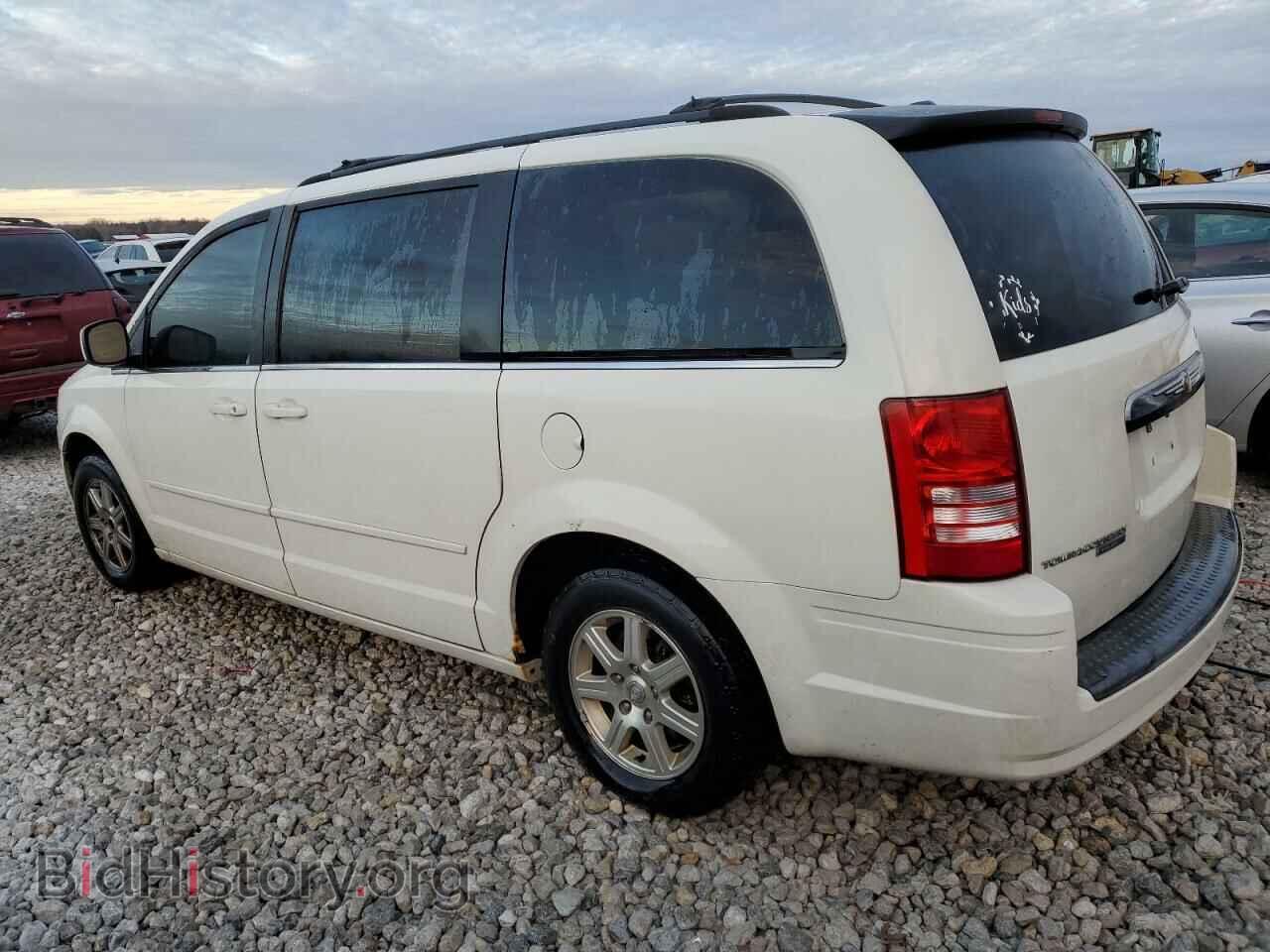 2008 CHRYSLER MINIVAN - VIN: 2A8HR54P38R833296 - Фото 2