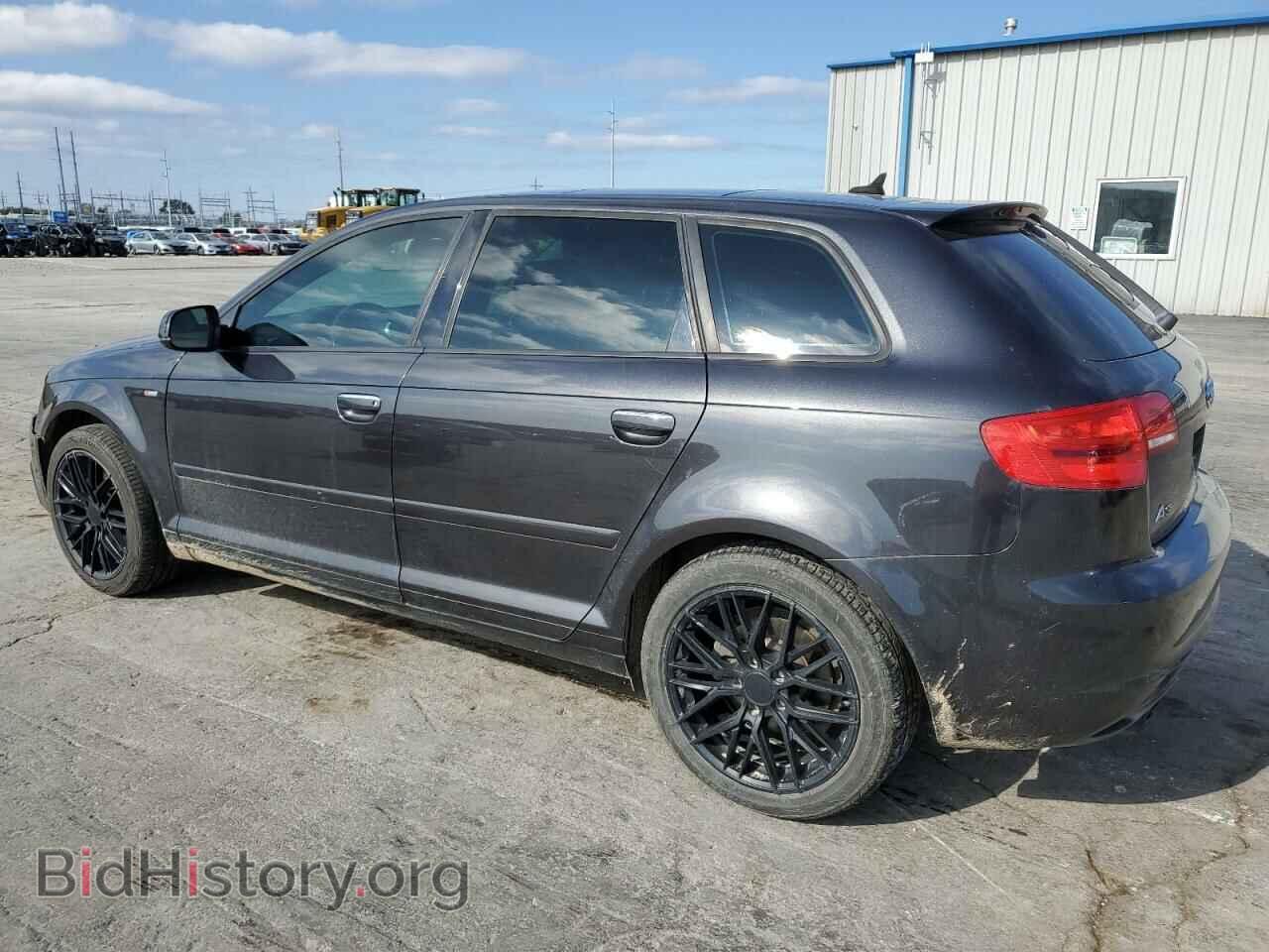 2011 AUDI A3 - VIN: WAUBEAFM8BA071967 - Photo 2