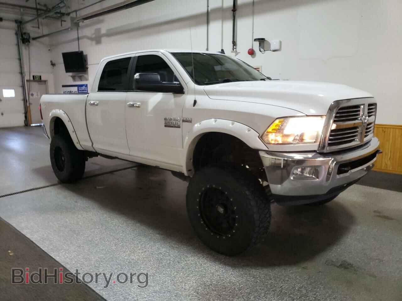 2015 RAM All Models - VIN: 3C6UR5DJ7FG697136 - Photo 4