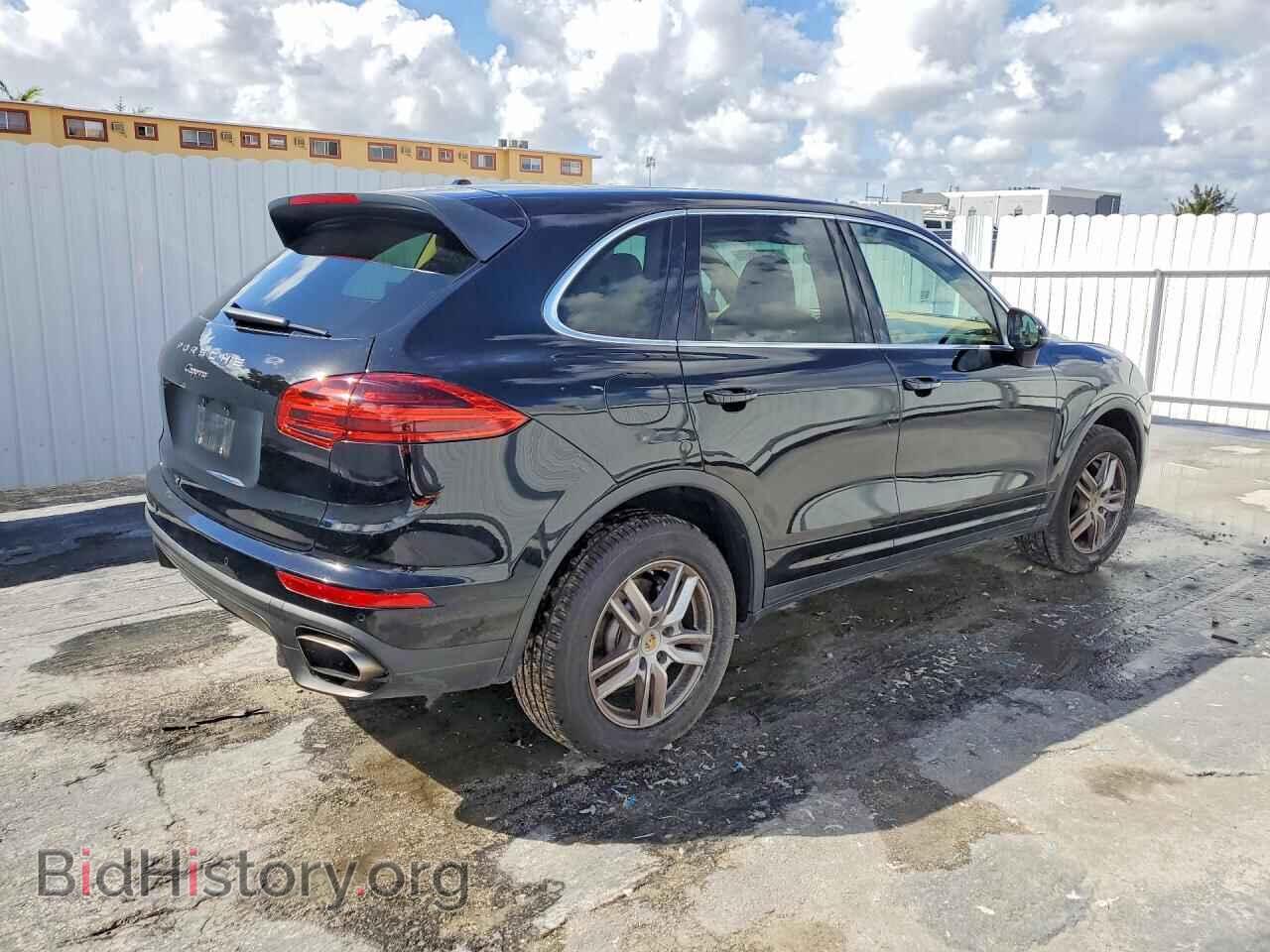 2016 PORSCHE CAYENNE - VIN: WP1AA2A22GLA06306 - Photo 3