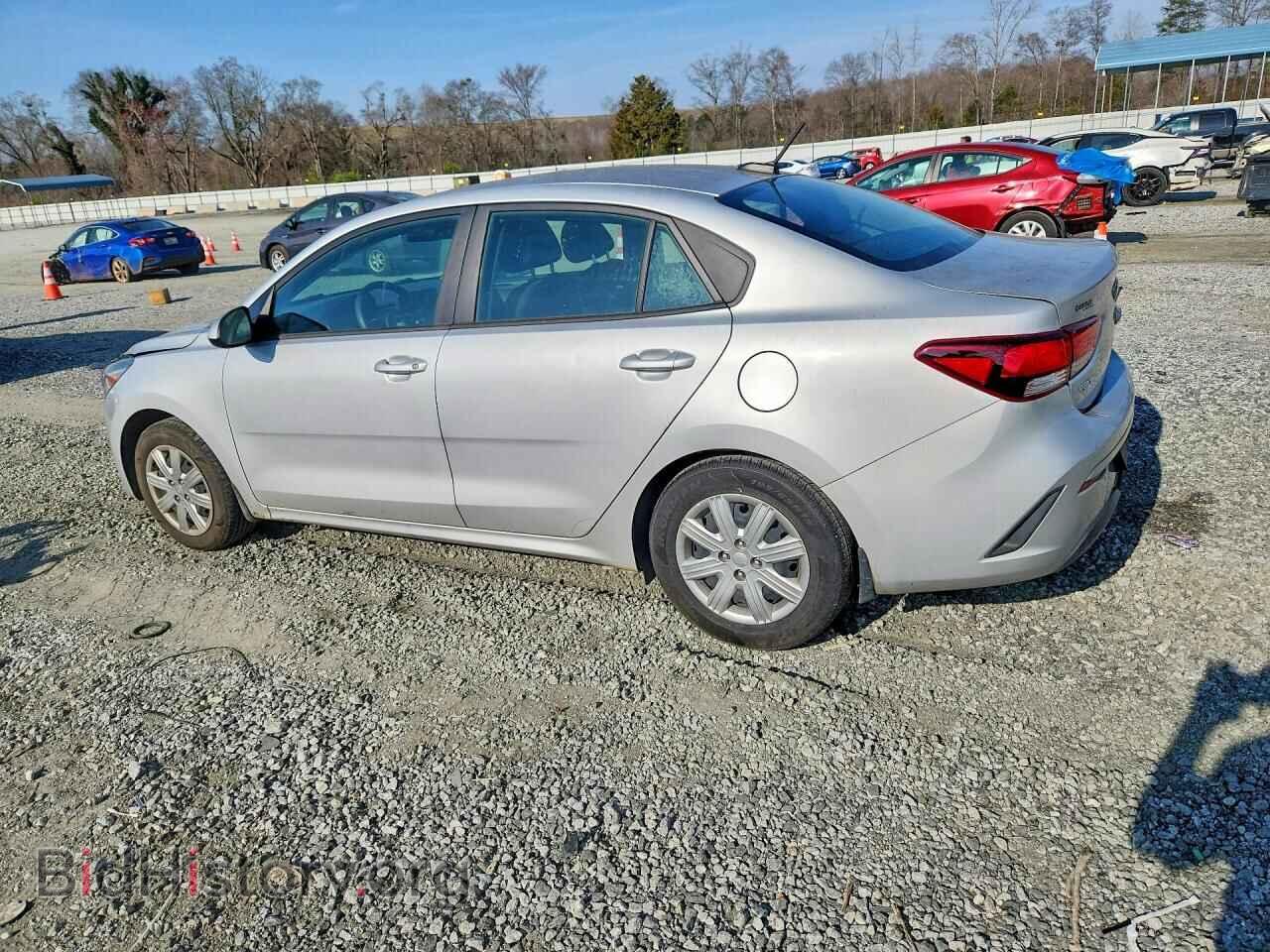 2021 KIA RIO - VIN: 3KPA24AD2ME429967 - Фото 2