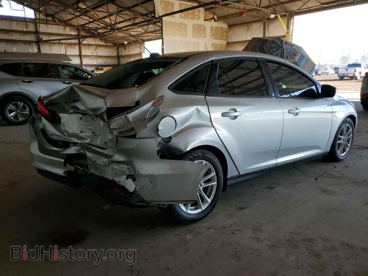 2017 FORD FOCUS - VIN: 1FADP3F25HL304545 - Фото 3