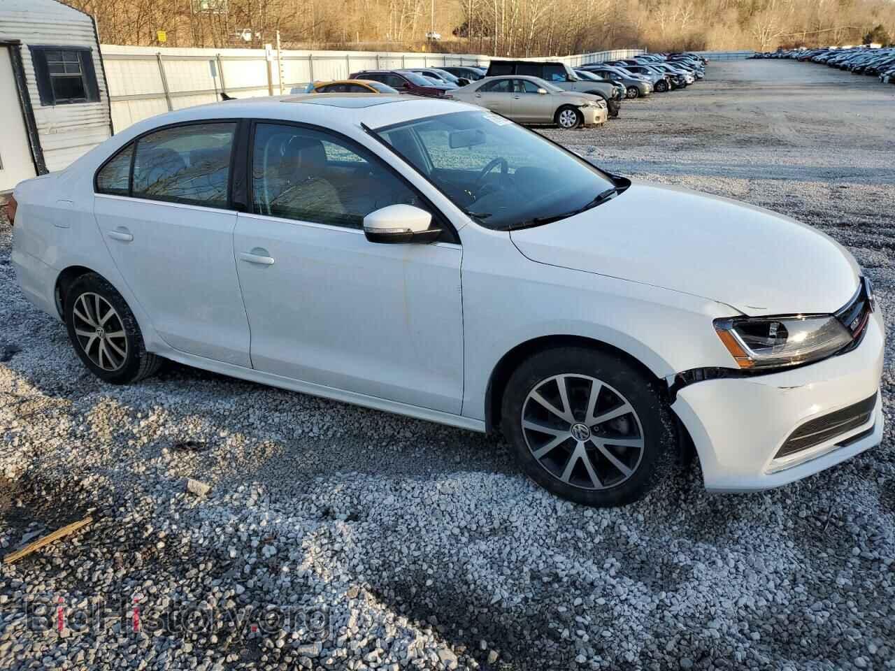 2017 VOLKSWAGEN JETTA - VIN: 3VWDB7AJ0HM335485 - Фото 4