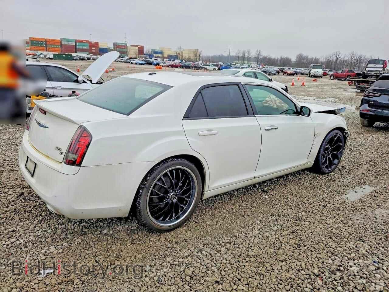 2014 CHRYSLER 300 - VIN: 2C3CCABG5EH283183 - Фото 3