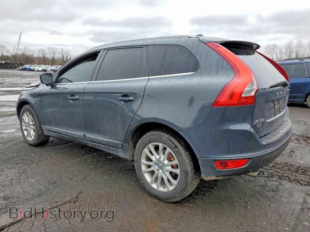 2010 VOLVO XC60 - VIN: YV4992DZ1A2085922 - Фото 2