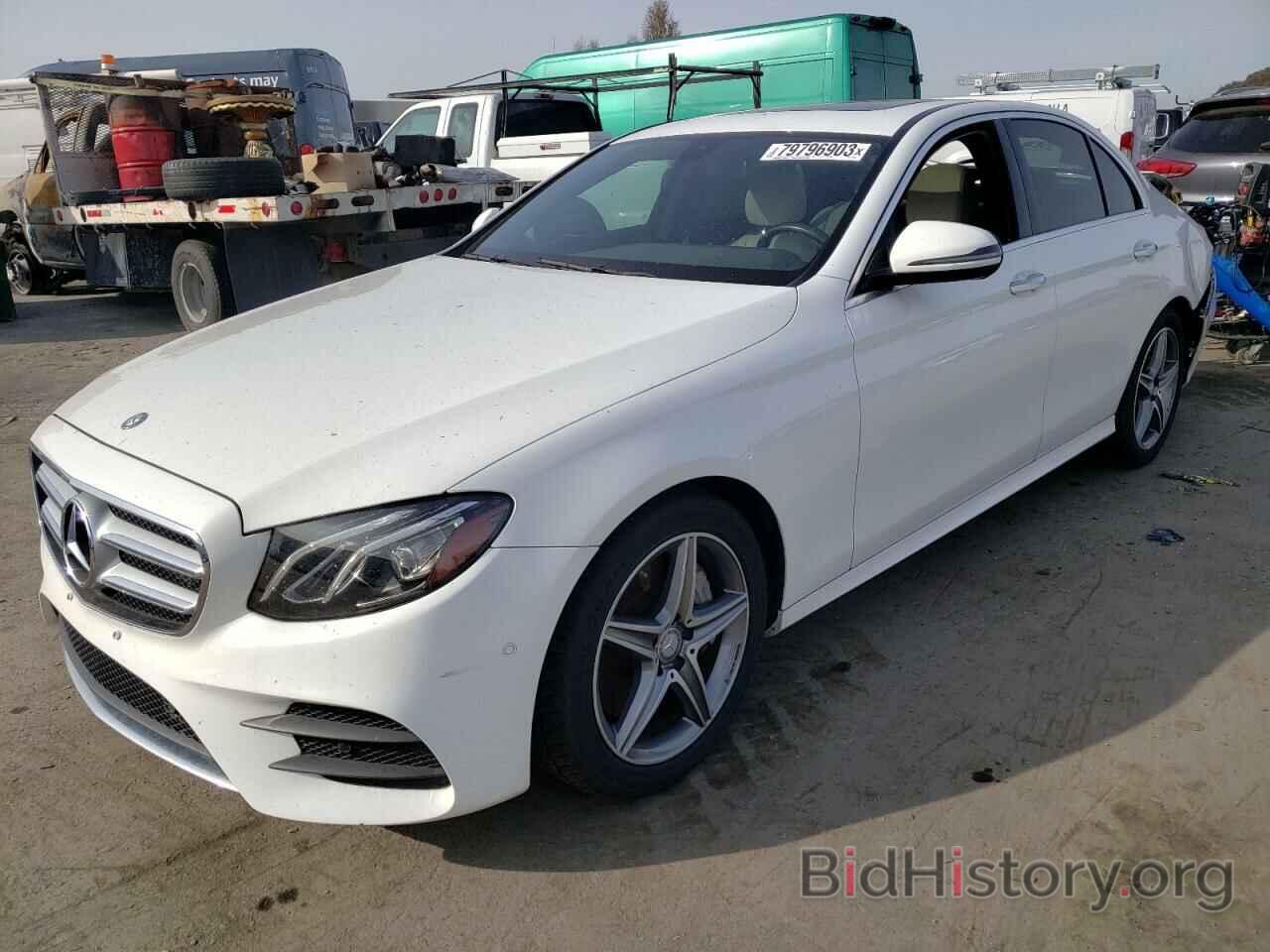 Photo WDDZF4JB2HA034059 - MERCEDES-BENZ E-CLASS 2017