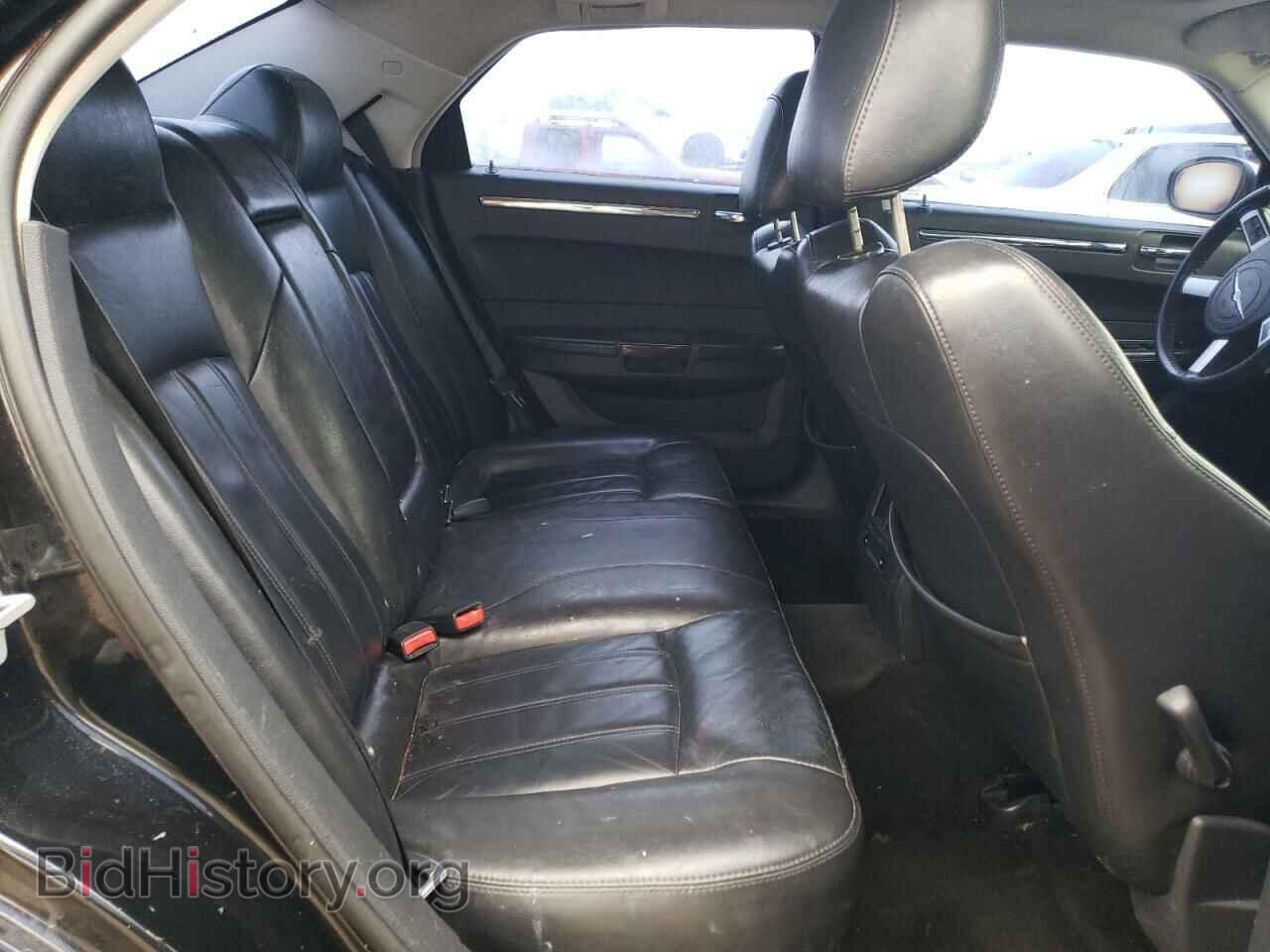 2010 CHRYSLER 300 - VIN: 2C3CA6CT9AH126653 - Фото 10