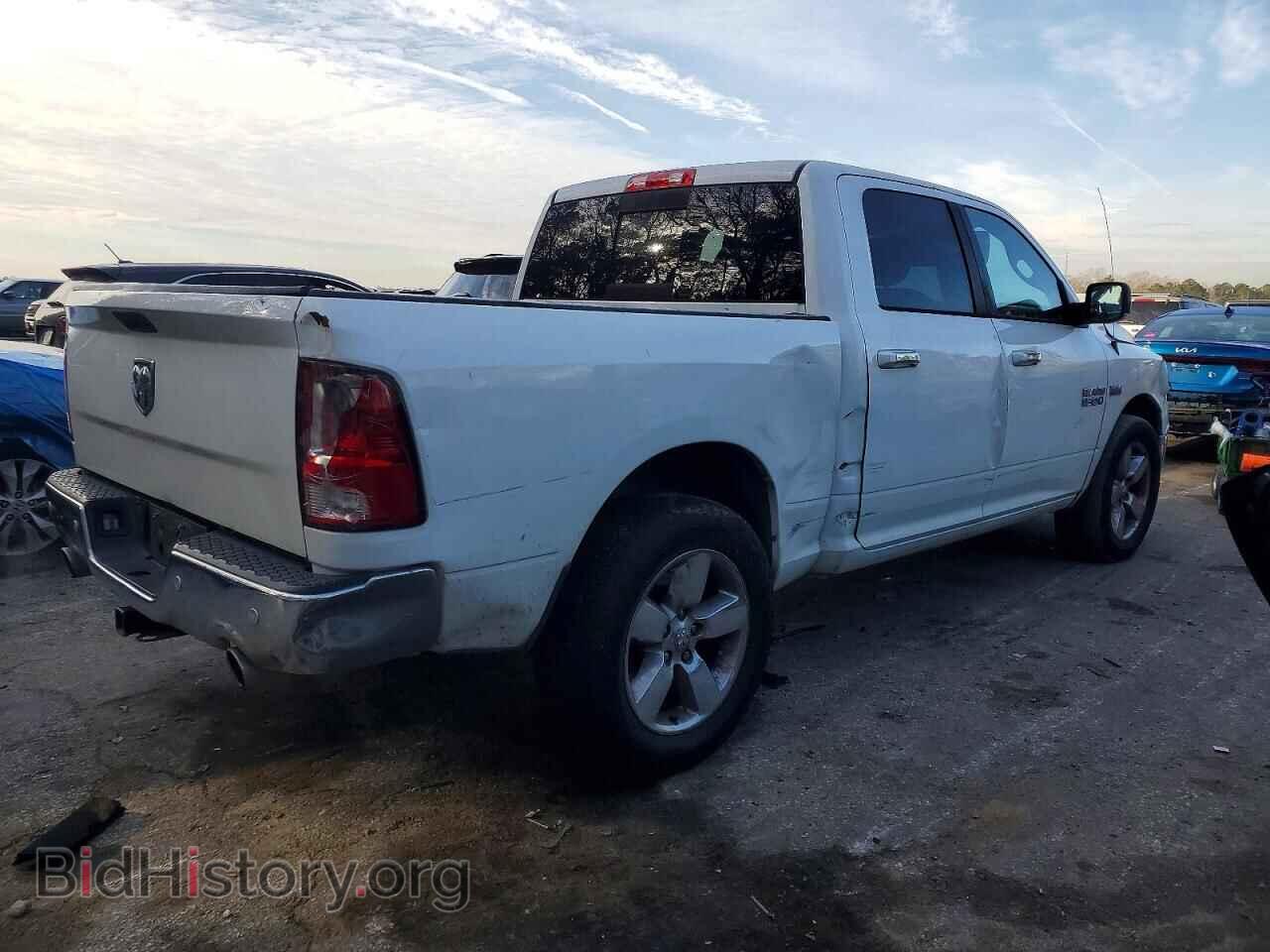 2016 RAM 1500 - VIN: 3C6RR6LT9GG388297 - Photo 3