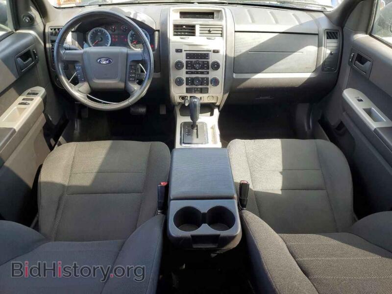 2010 Ford ESCAPE (VIN 1FMCU9D78AKA43368) — фото 8 из 13