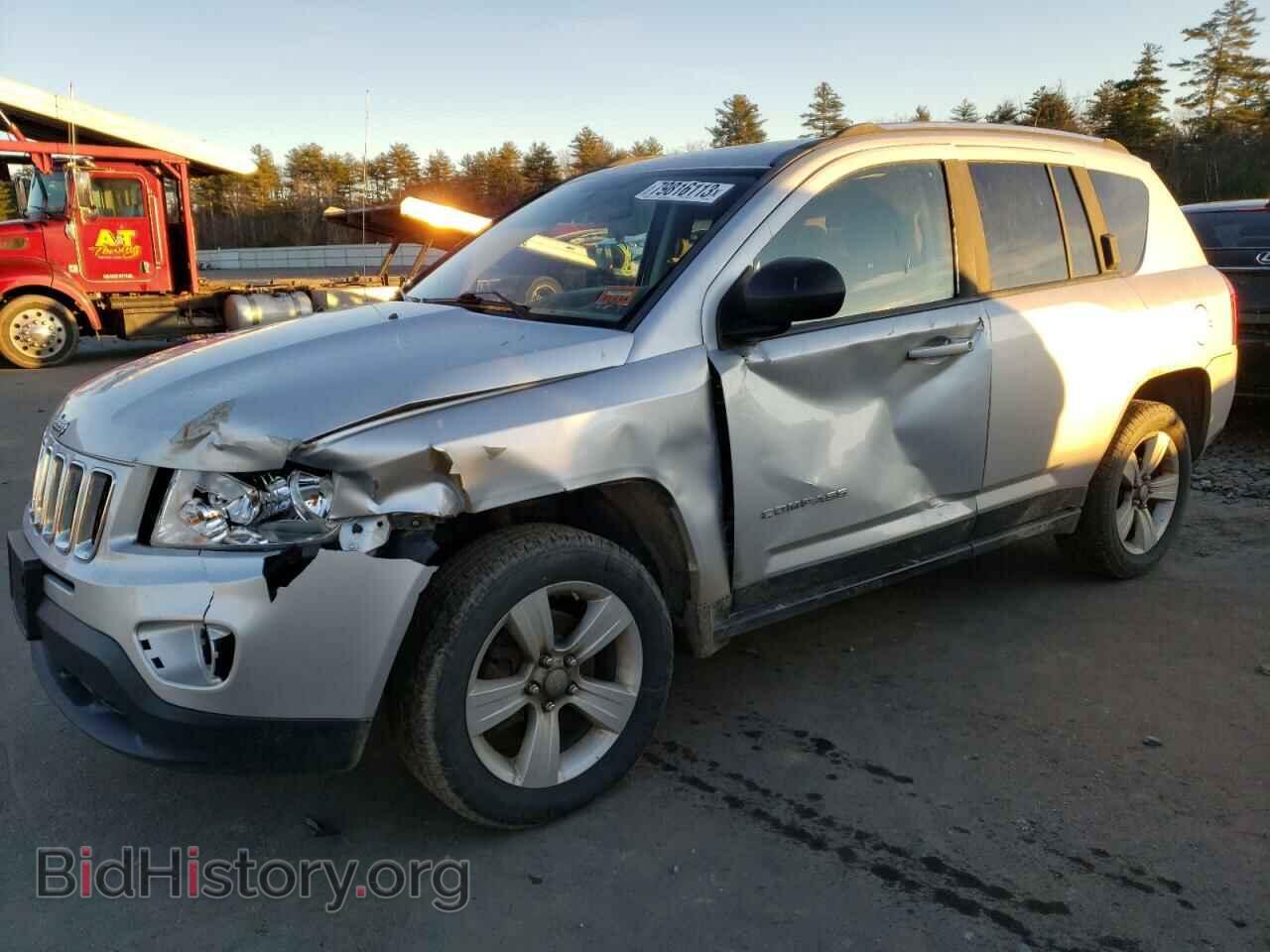 Photo 1C4NJDBB3CD522966 - JEEP COMPASS 2012