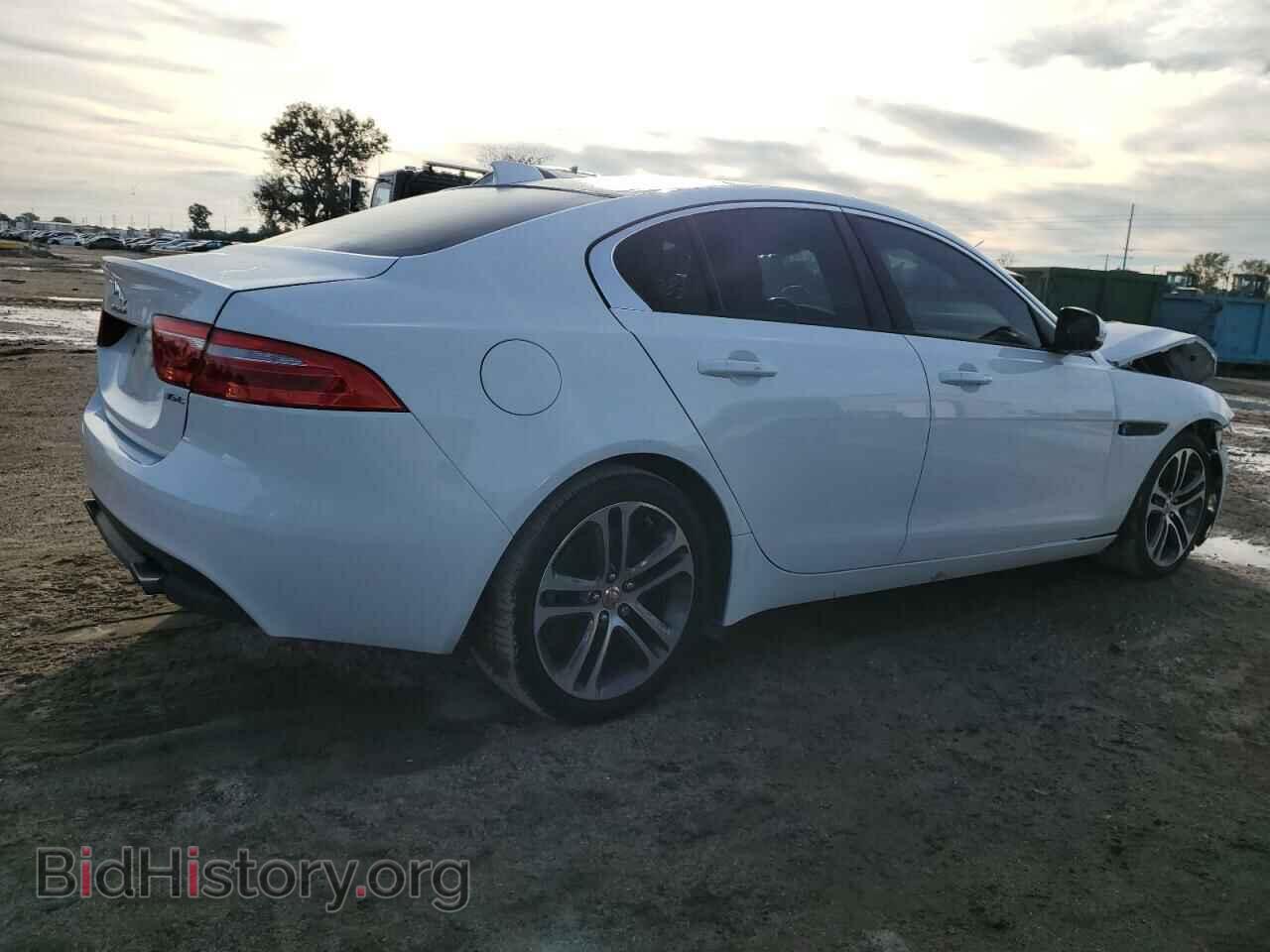 2017 JAGUAR XE - VIN: SAJAD4BV8HCP11451 - Фото 3
