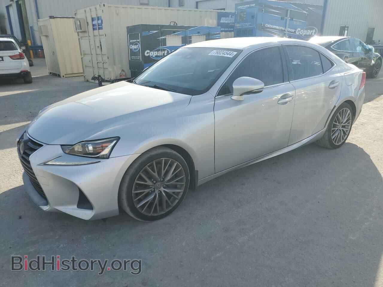 Photo JTHBA1D21H5038731 - LEXUS IS 2017