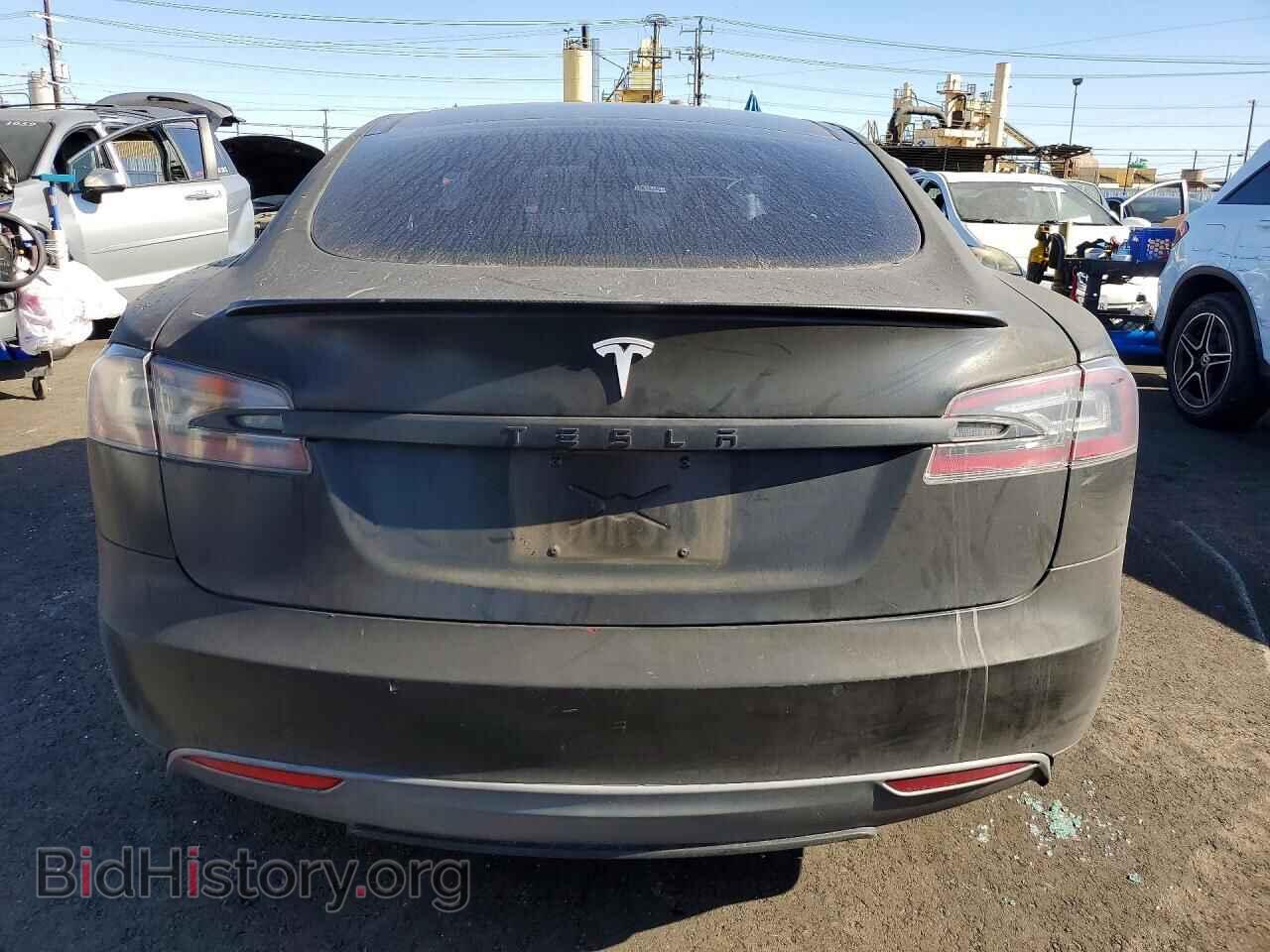 2014 TESLA MODEL S - VIN: 5YJSA1S18EFP57058 - Фото 6