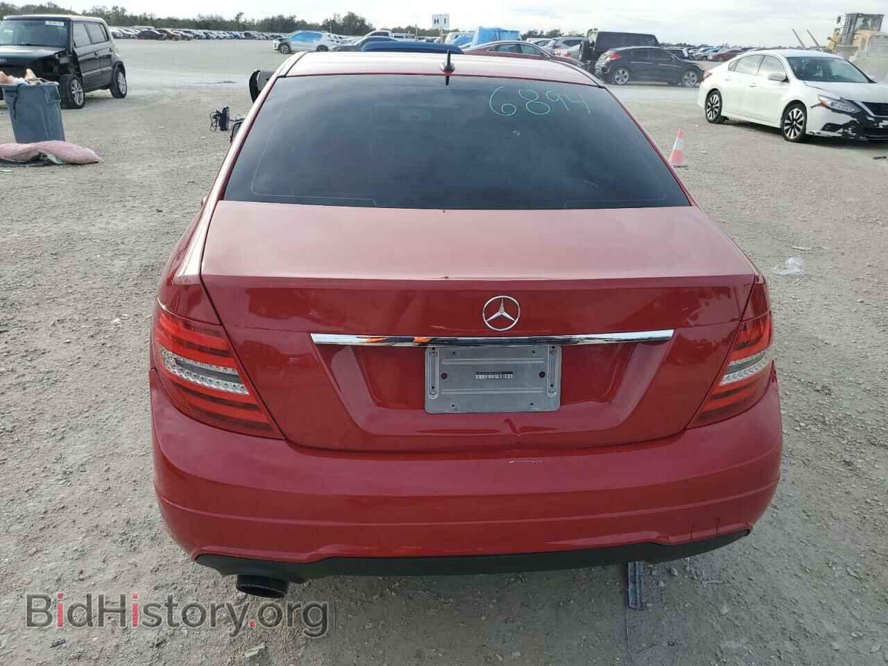 2014 MERCEDES-BENZ C-CLASS - VIN: WDDGF4HB3EA948202 - Фото 6