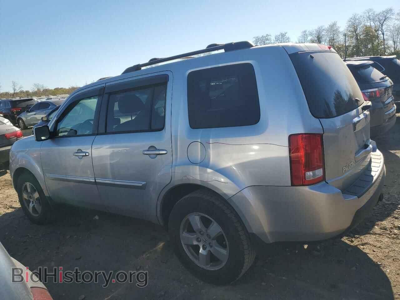 2011 HONDA PILOT - VIN: 5FNYF4H51BB035062 - Фото 2