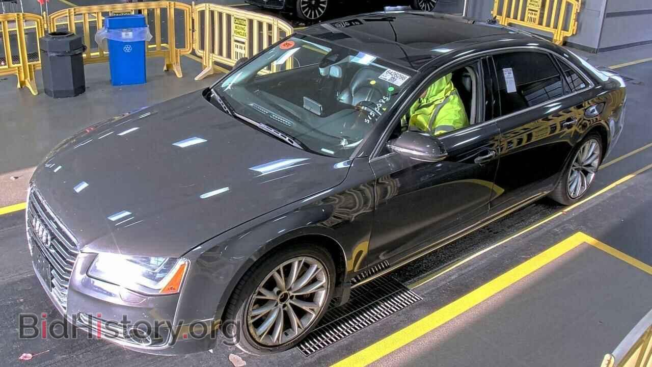 2011 AUDI A8 - VIN: WAURVAFD9BN005337 - Фото 2