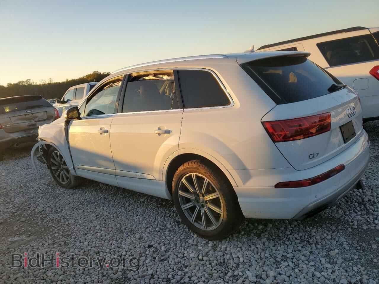 2017 AUDI Q7 - VIN: WA1VAAF74HD054204 - Фото 2