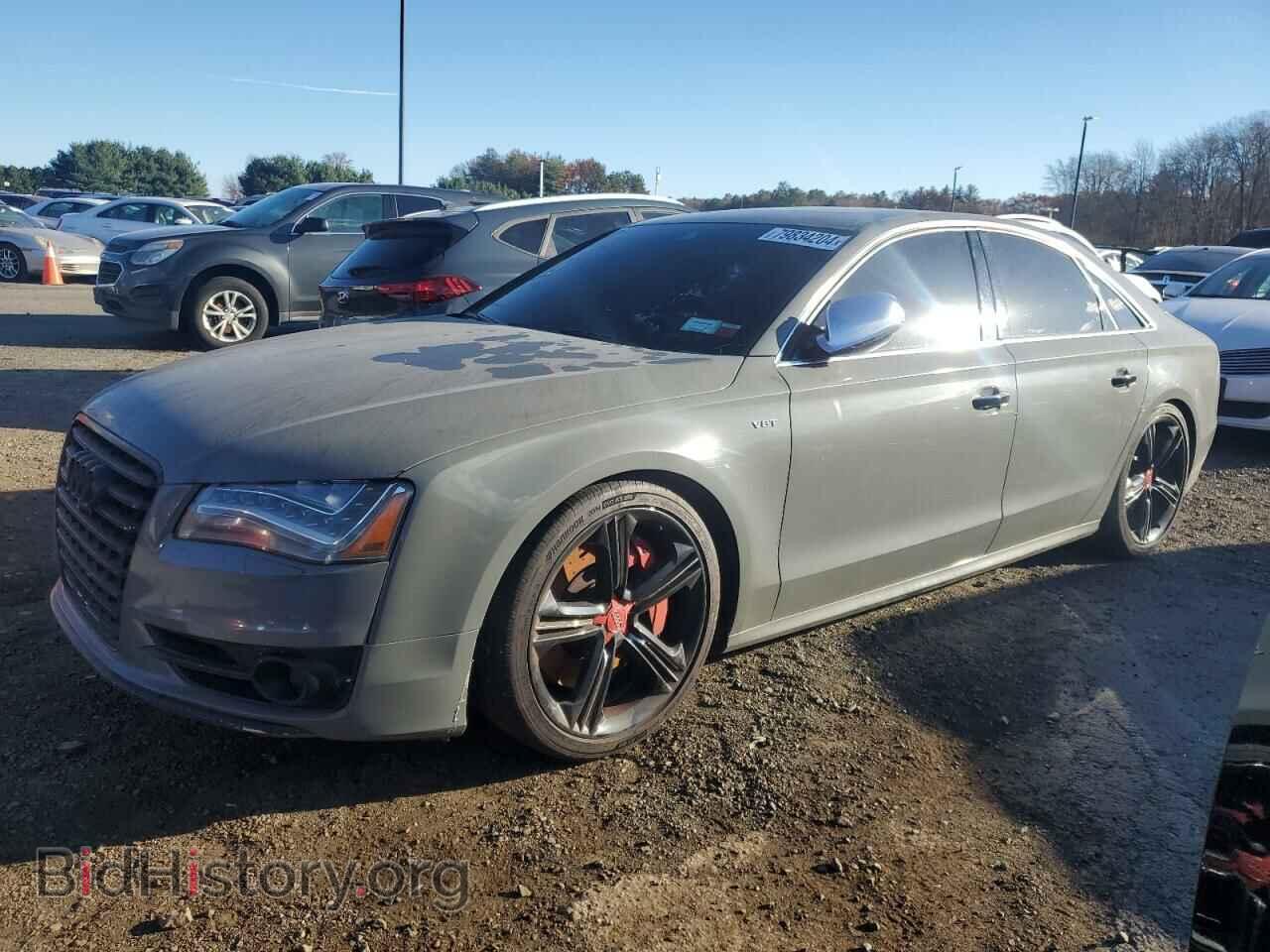 Photo WAUD2AFD6DN019900 - AUDI S8 2013