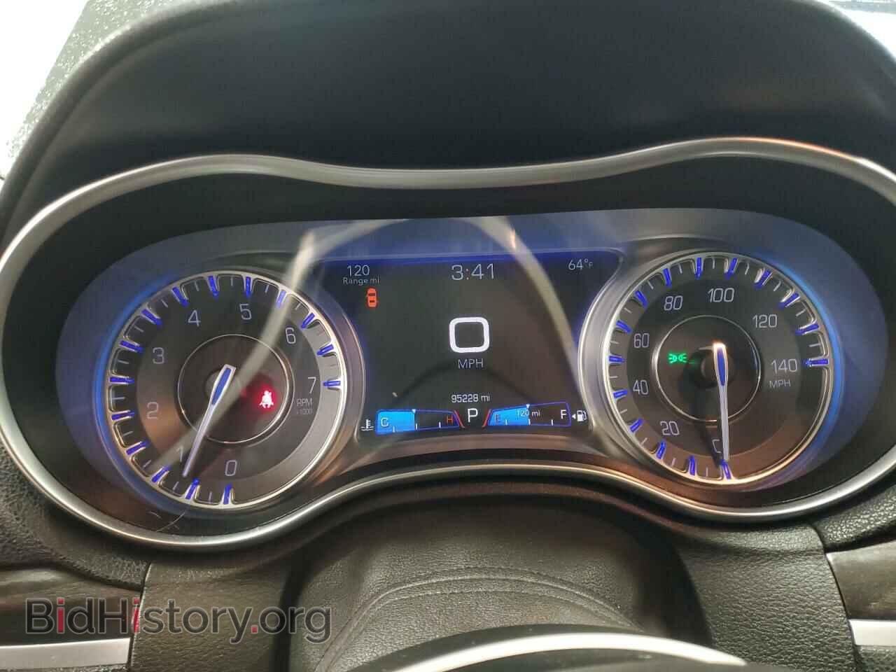 2015 CHRYSLER 300 - VIN: 2C3CCAAG2FH882562 - Фото 9