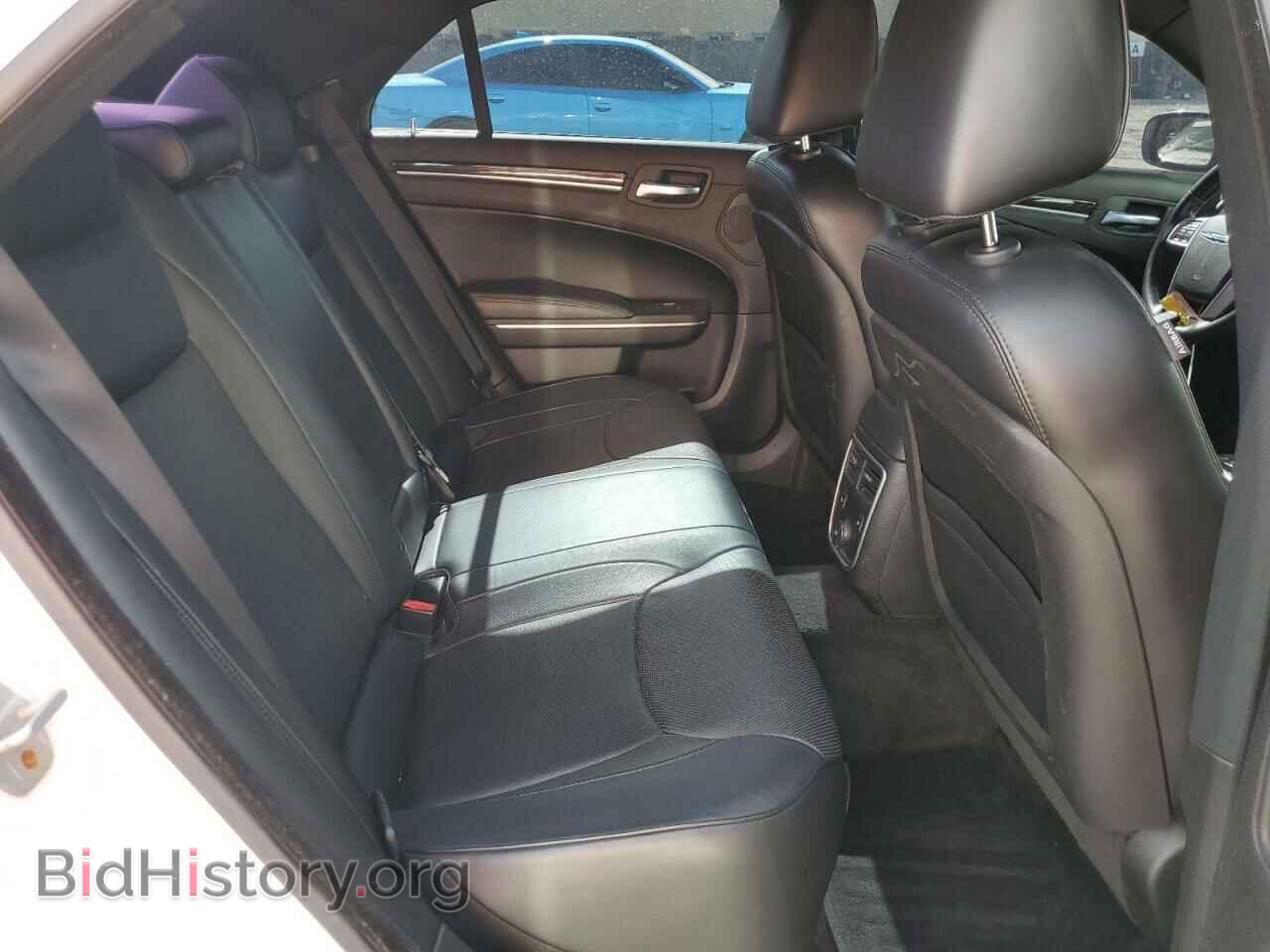 2013 CHRYSLER 300 - VIN: 2C3CCAET8DH712341 - Фото 10