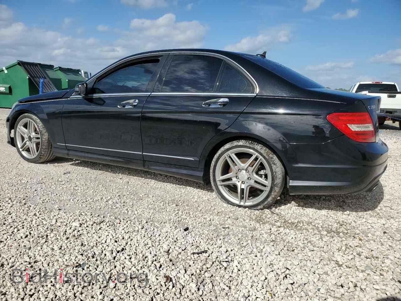 2012 MERCEDES-BENZ C-CLASS - VIN: WDDGF8BB4CF859593 - Фото 2