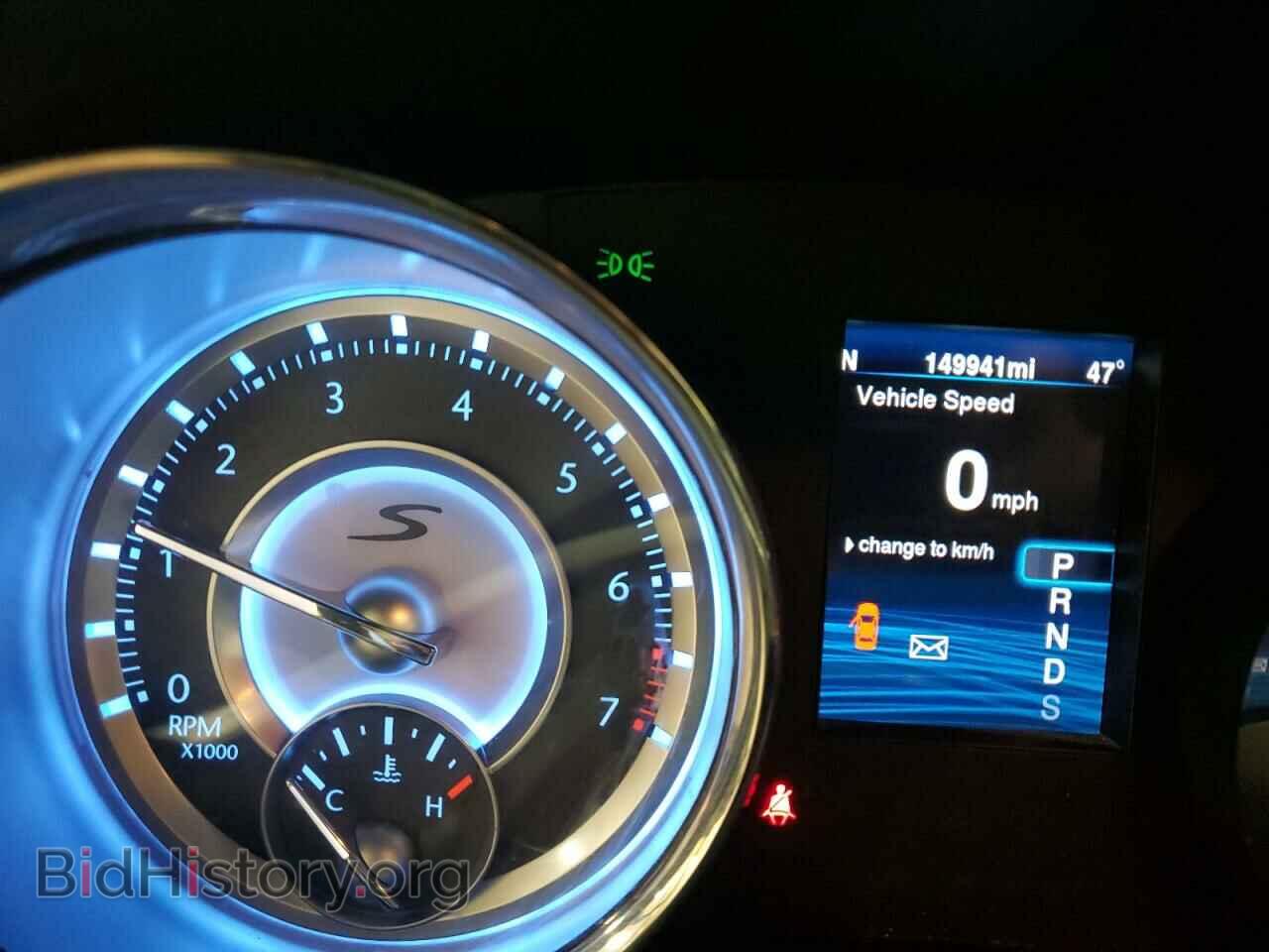 2014 CHRYSLER 300 - VIN: 2C3CCAGG6EH321397 - Фото 9