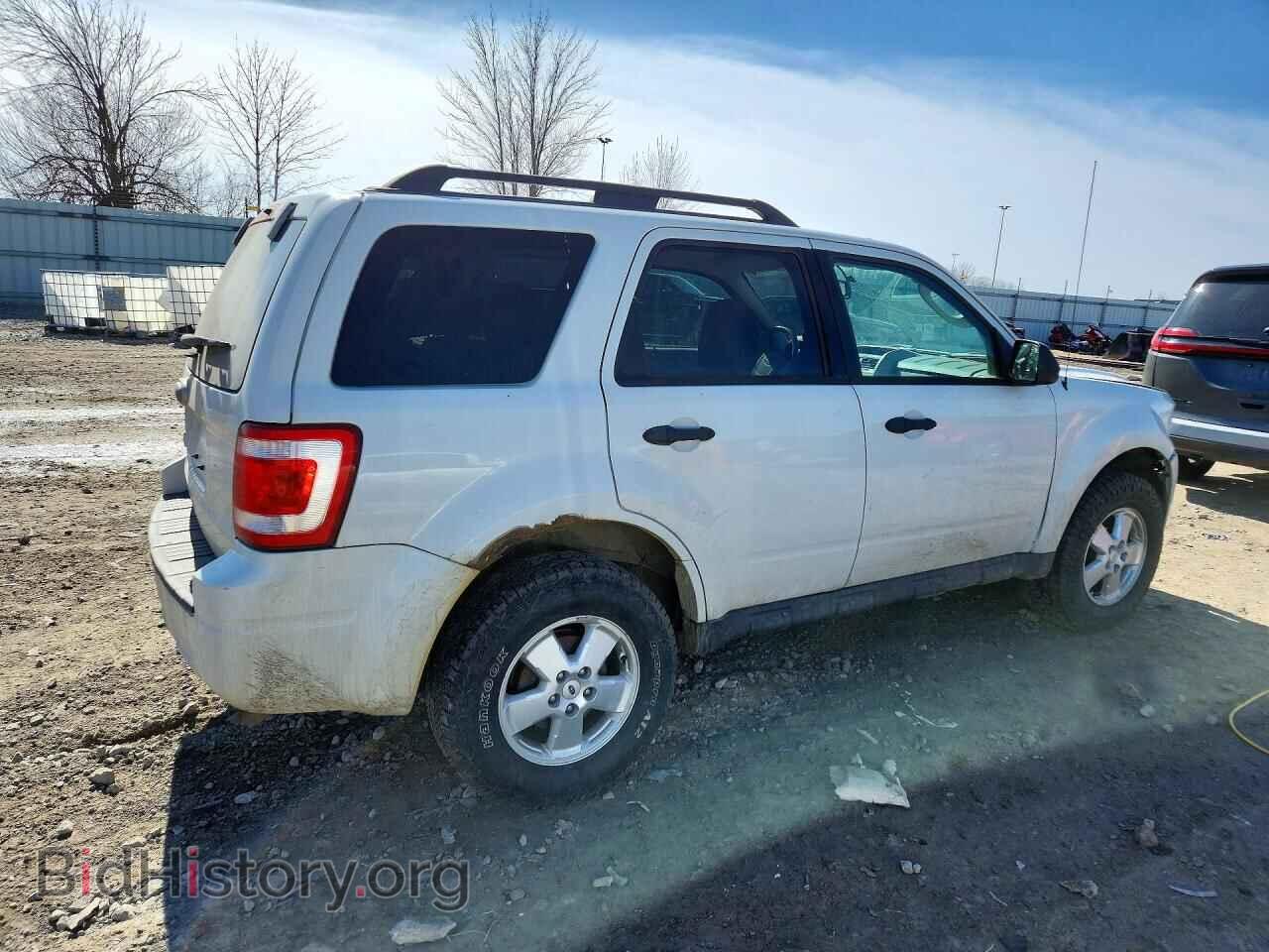 2011 FORD ESCAPE - VIN: 1FMCU9D7XBKC12744 - Фото 3