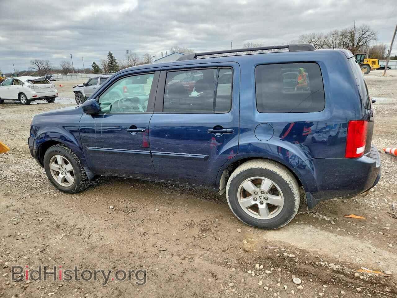 2011 HONDA PILOT - VIN: 5FNYF4H55BB049174 - Фото 2