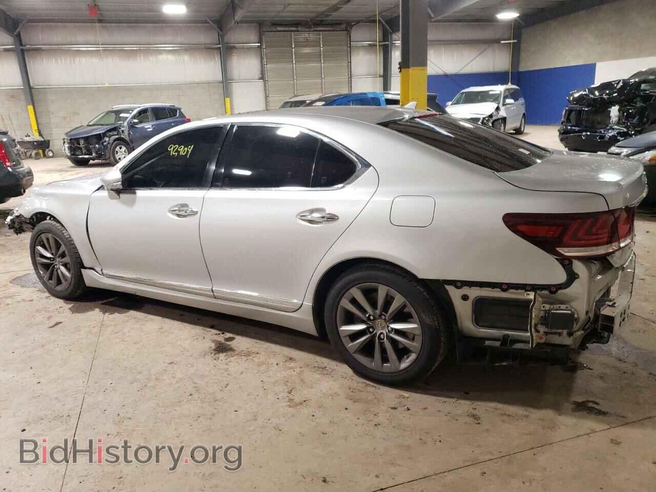 2013 LEXUS LS460 - VIN: JTHCL5EF3D5015663 - Photo 2