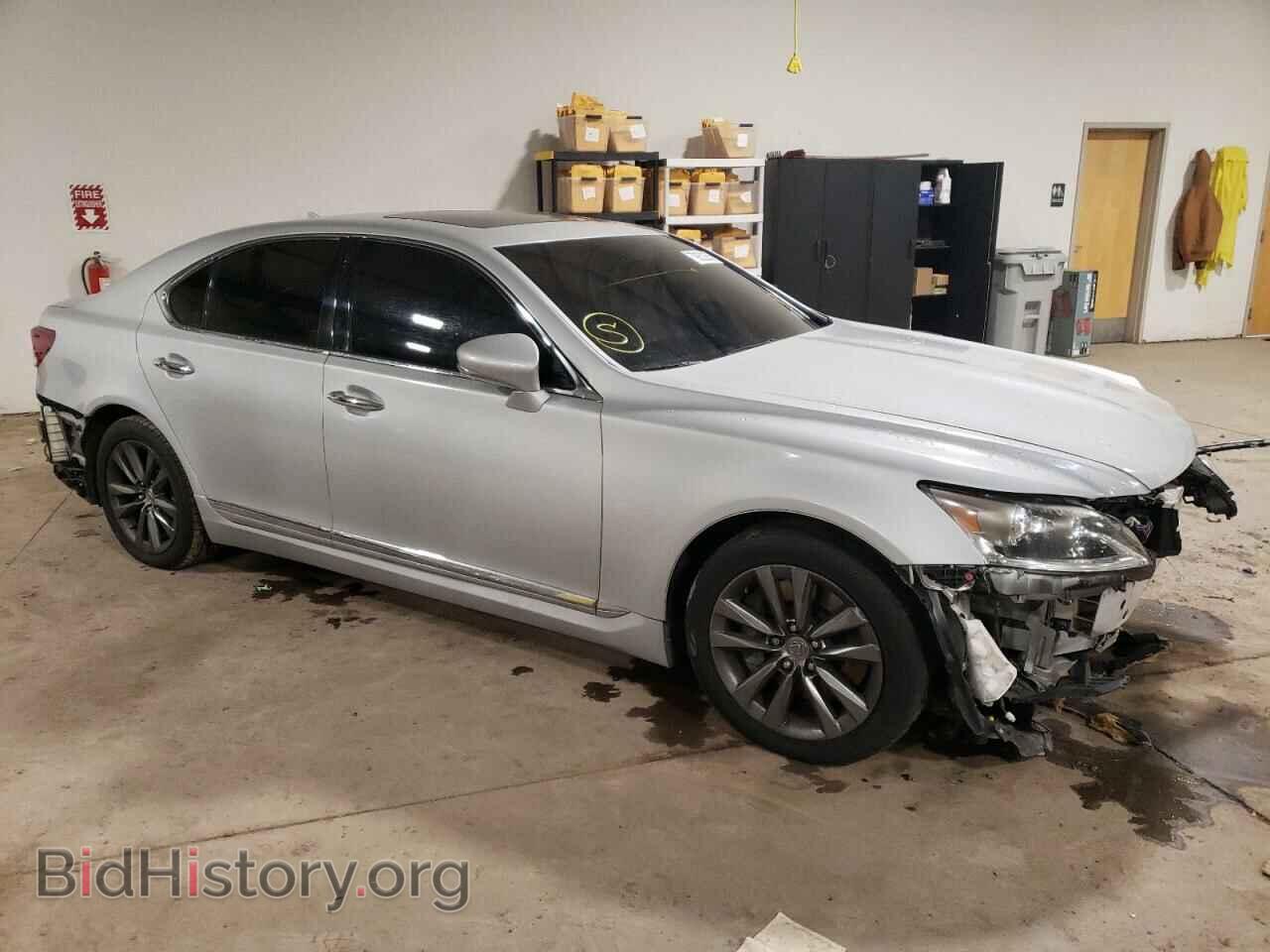 2013 LEXUS LS460 - VIN: JTHCL5EF3D5015663 - Photo 4