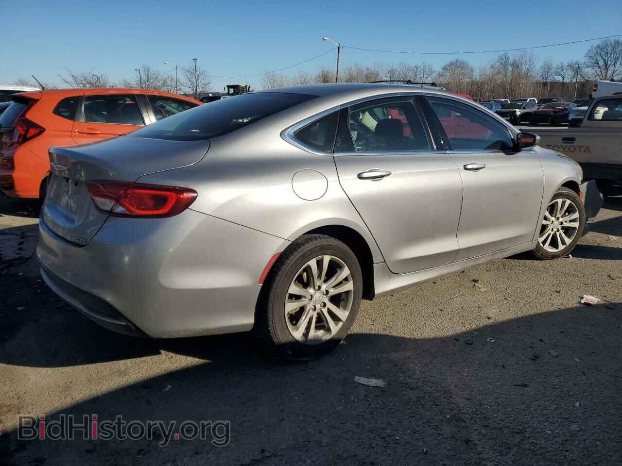 2017 CHRYSLER 200 - VIN: 1C3CCCAB1HN512343 - Фото 3